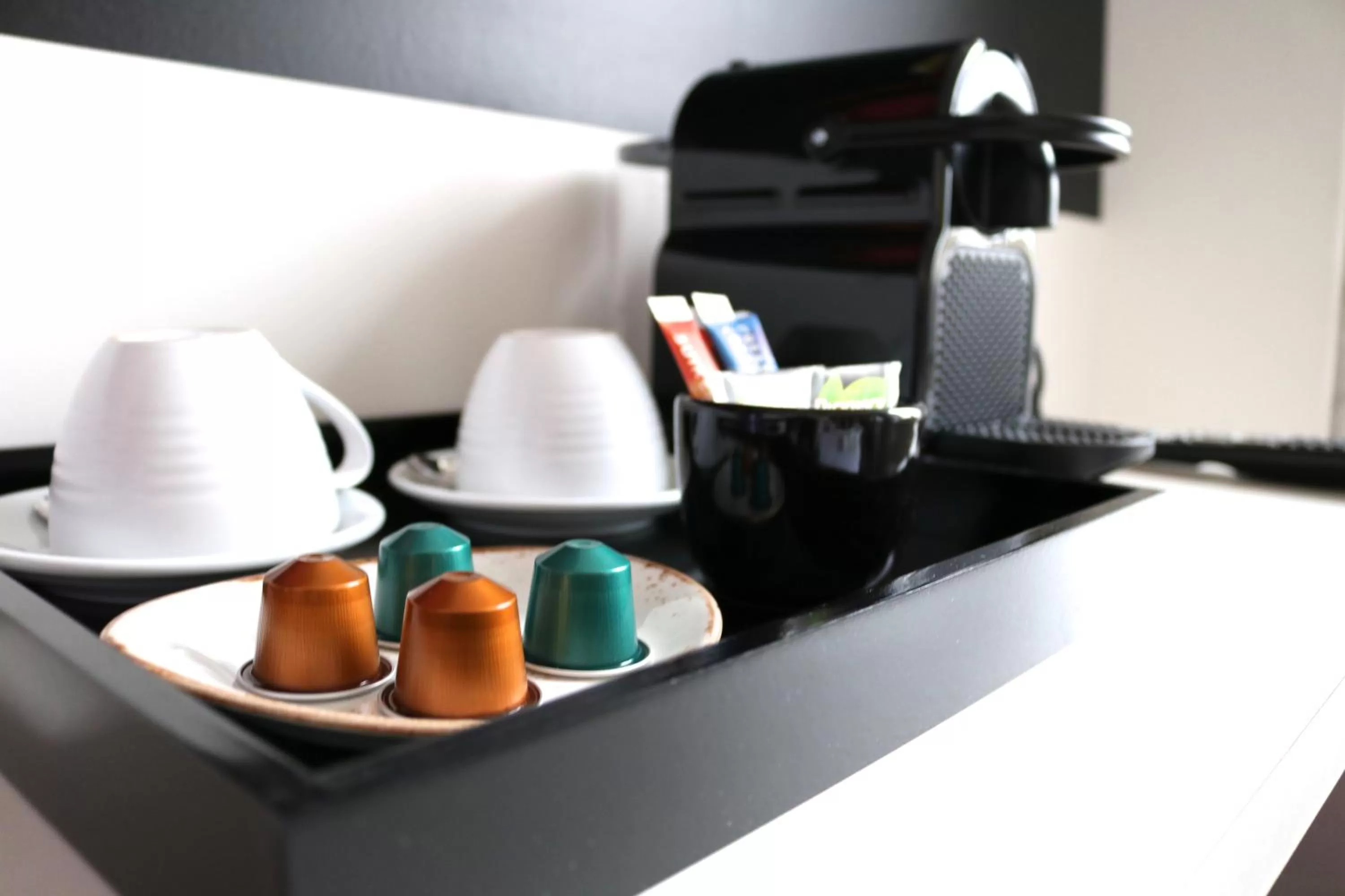 Coffee/tea facilities in Saillant Hotel Maastricht City Centre - Auping Hotel Partner