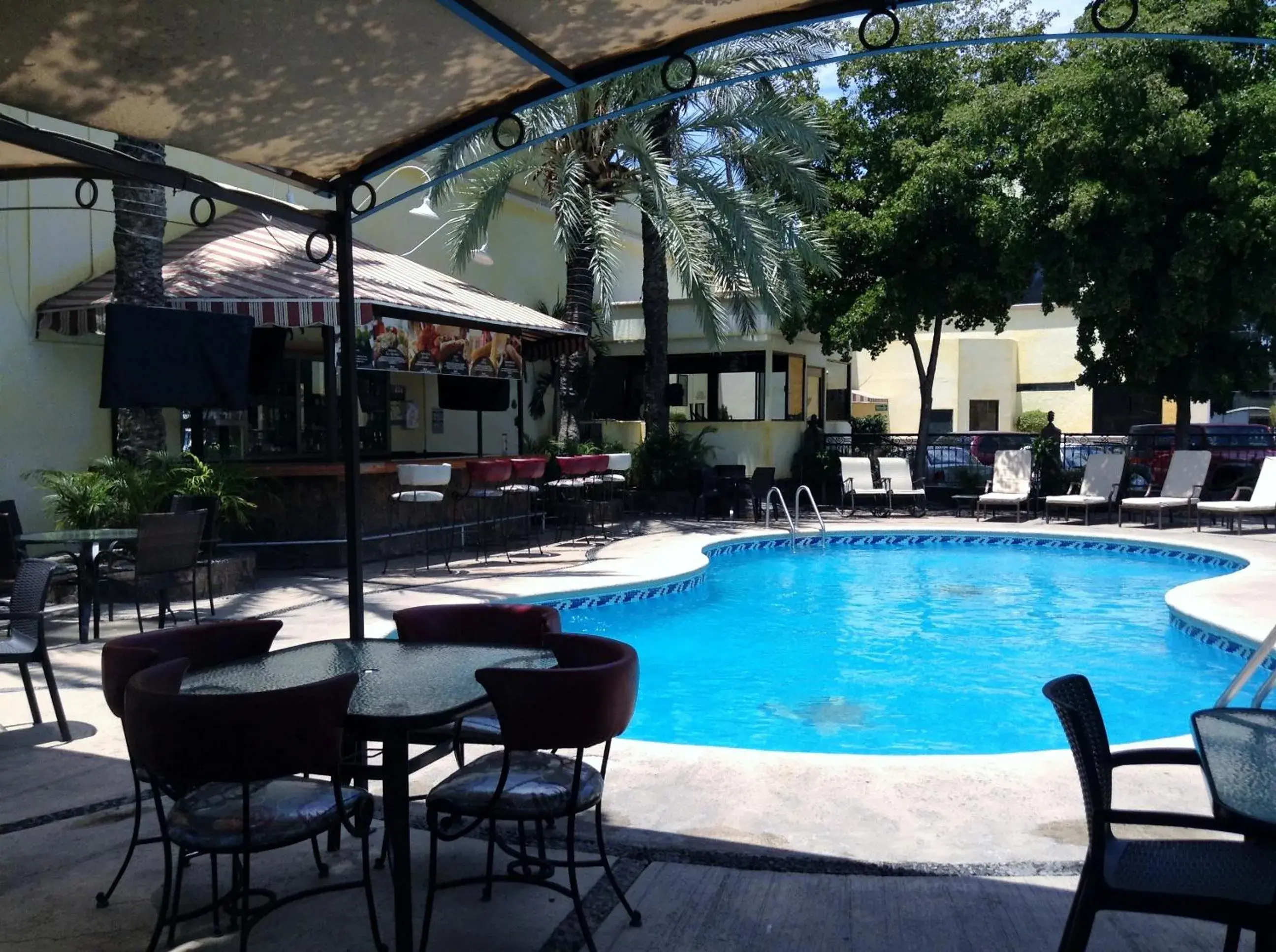 Swimming Pool in Hotel San Sebastian