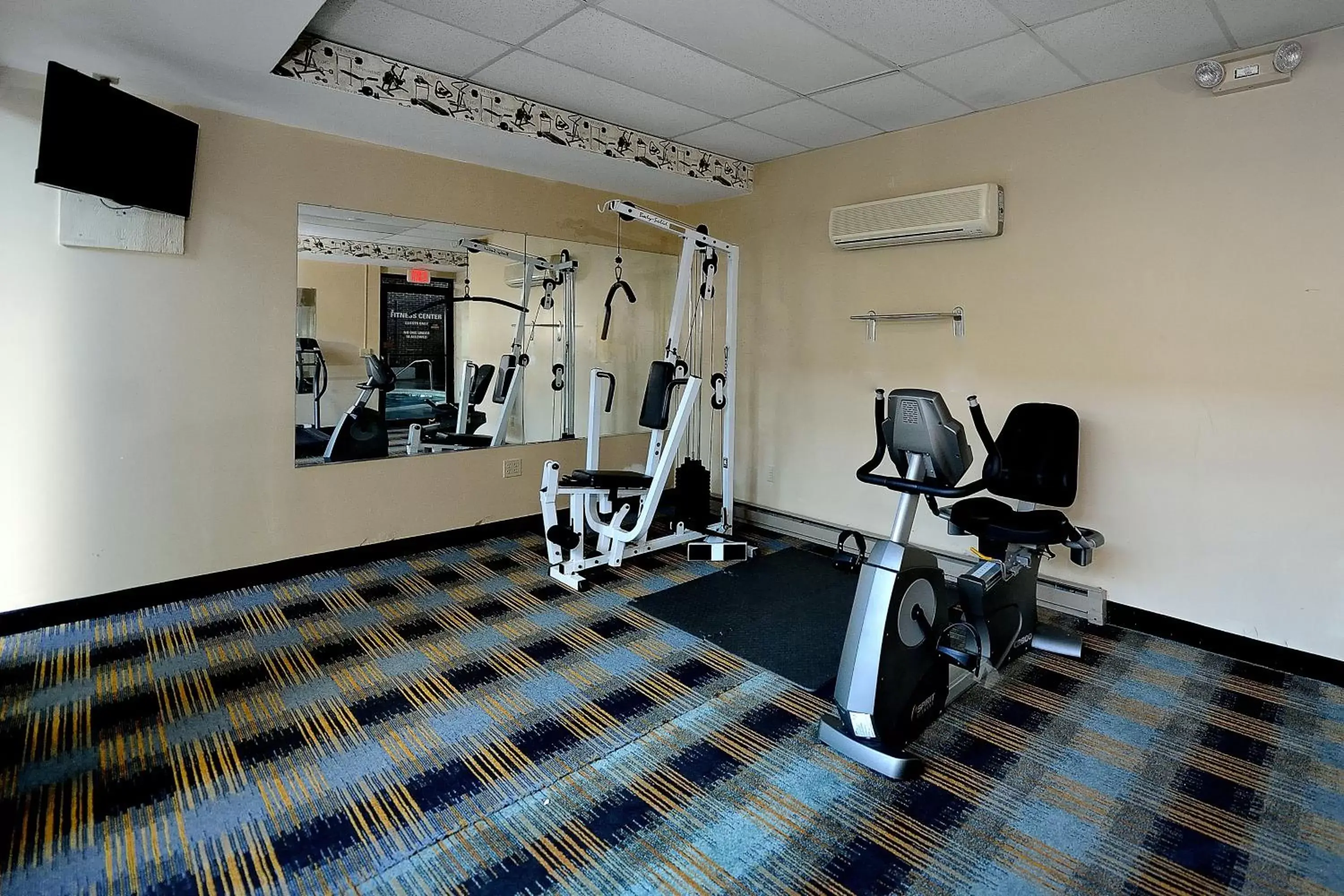 Fitness centre/facilities, Fitness Center/Facilities in Riverview Inn & Suites