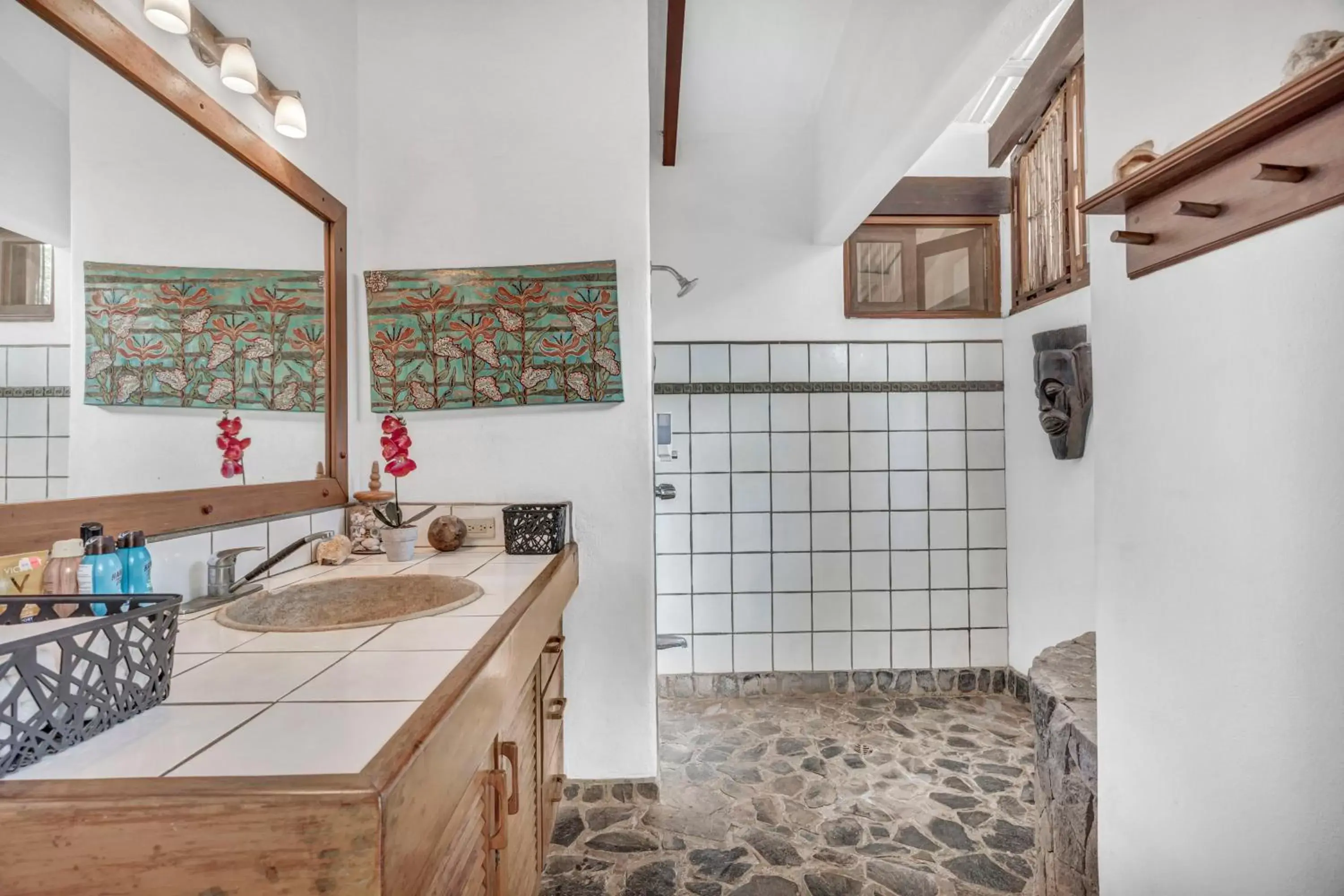 Kitchen/Kitchenette in The Beach Bungalows - Digital Nomad Friendly - Adults Only