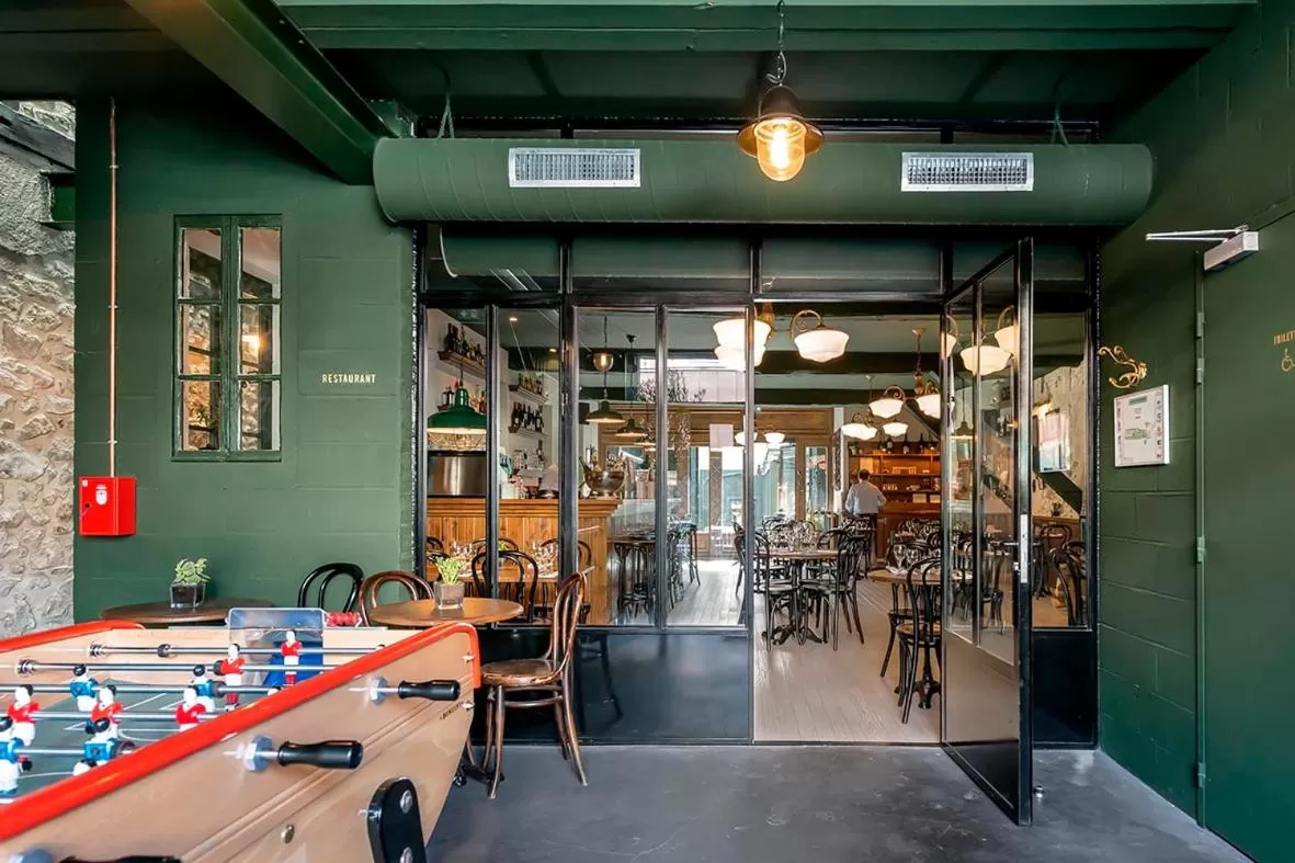 Entertainment in Urban Style Hotel des Carmes