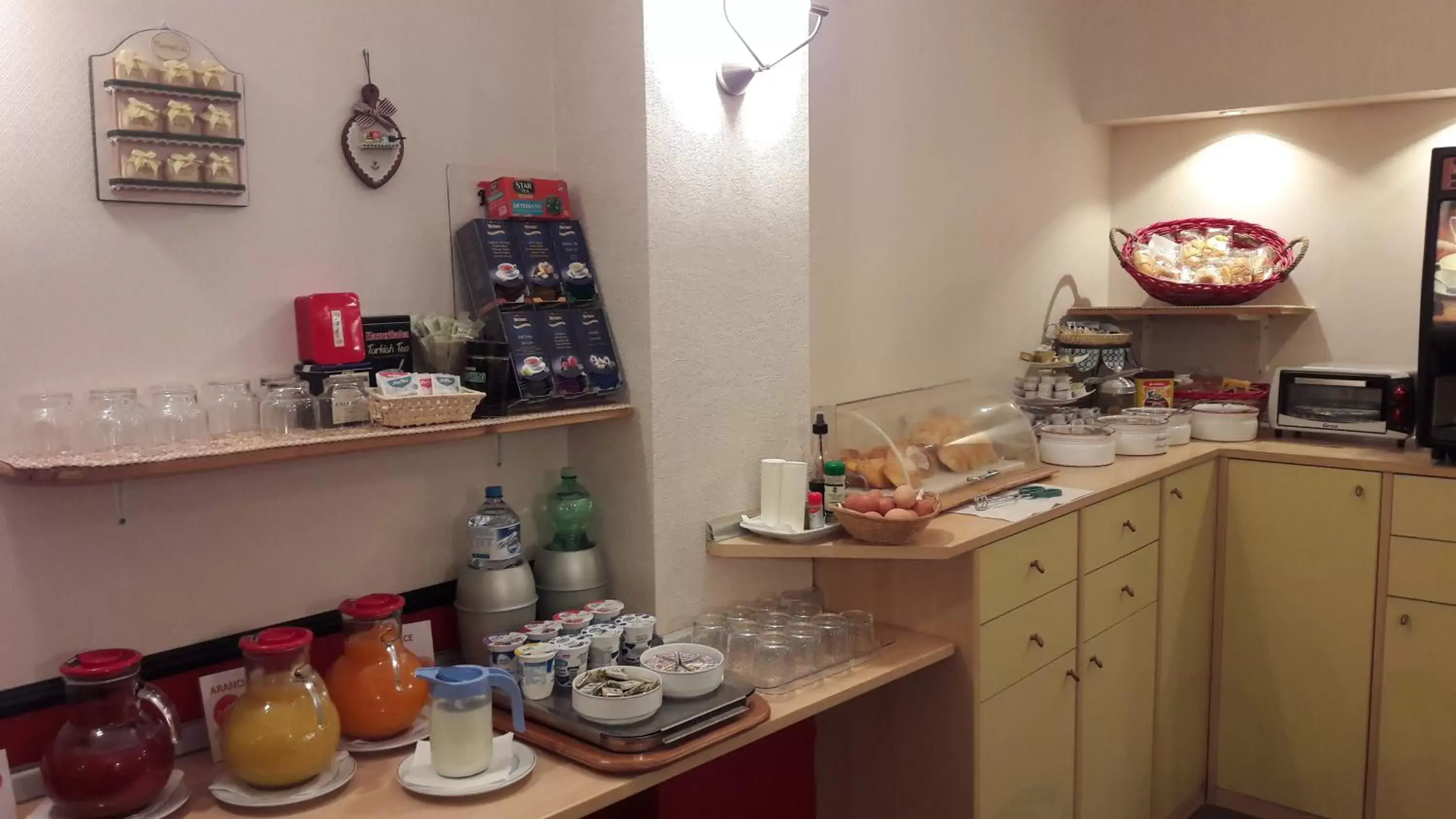 Area and facilities, Kitchen/Kitchenette in Hotel Centrale