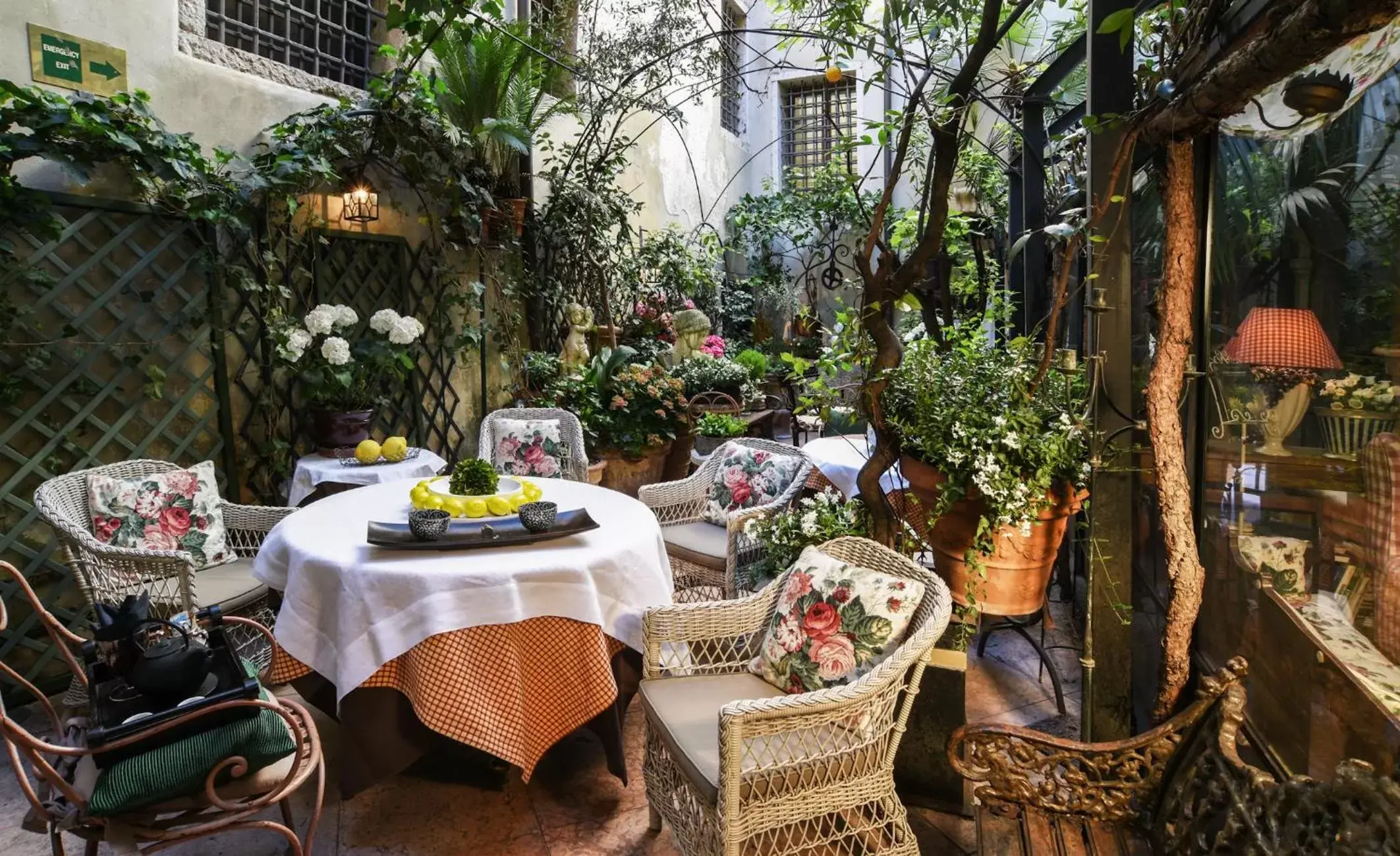 Garden in Hotel Gabbia D'Oro