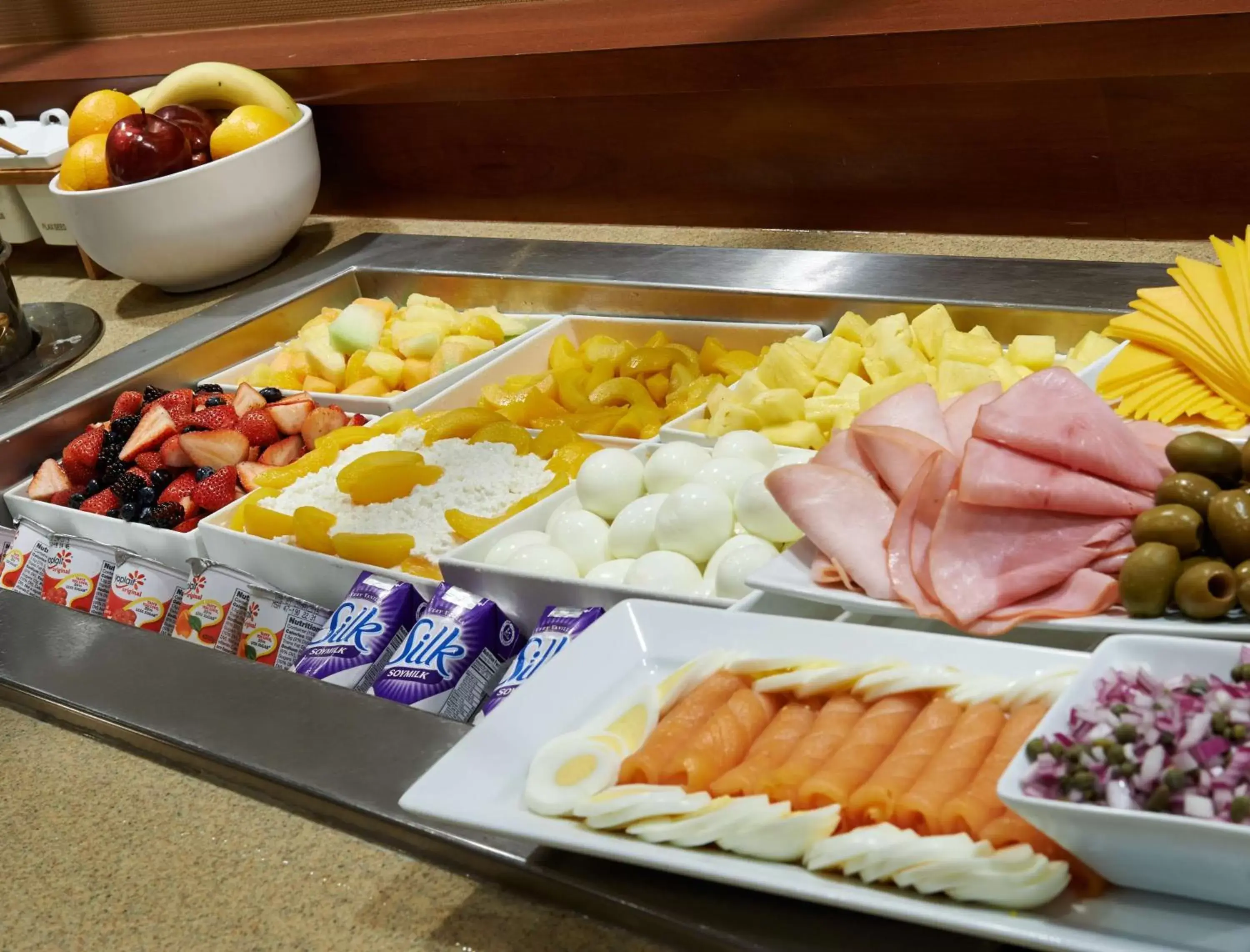 Restaurant/places to eat in DoubleTree by Hilton Dearborn Restaurant/places to eat in DoubleTree by Hilton Dearborn