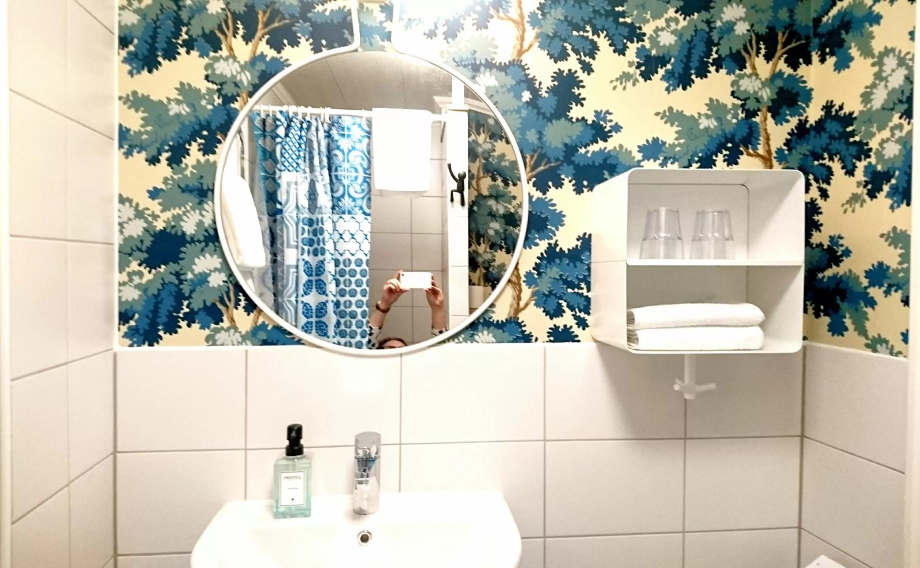 Shower in Hotell Park