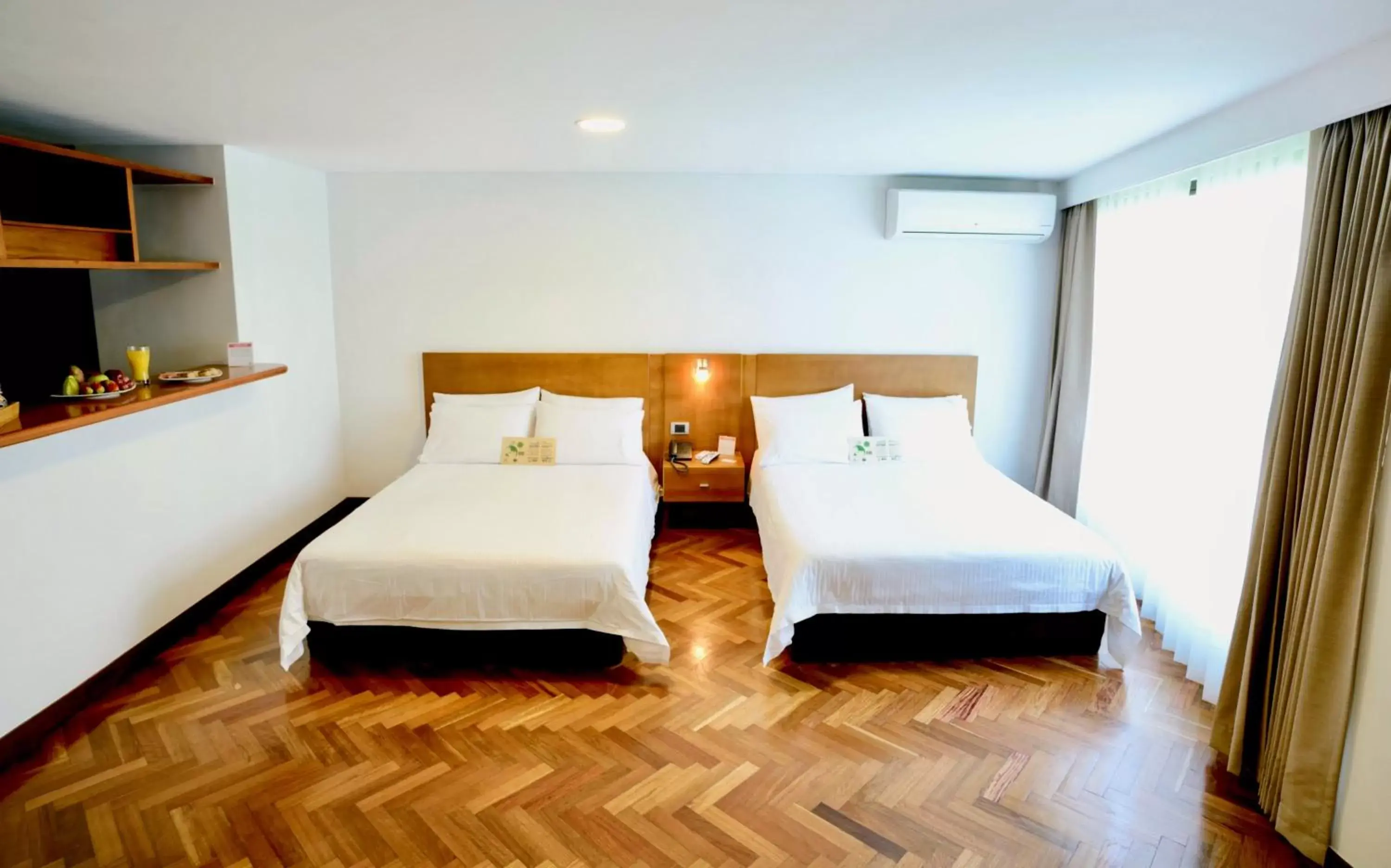 Bed in Leblón Suites Hotel