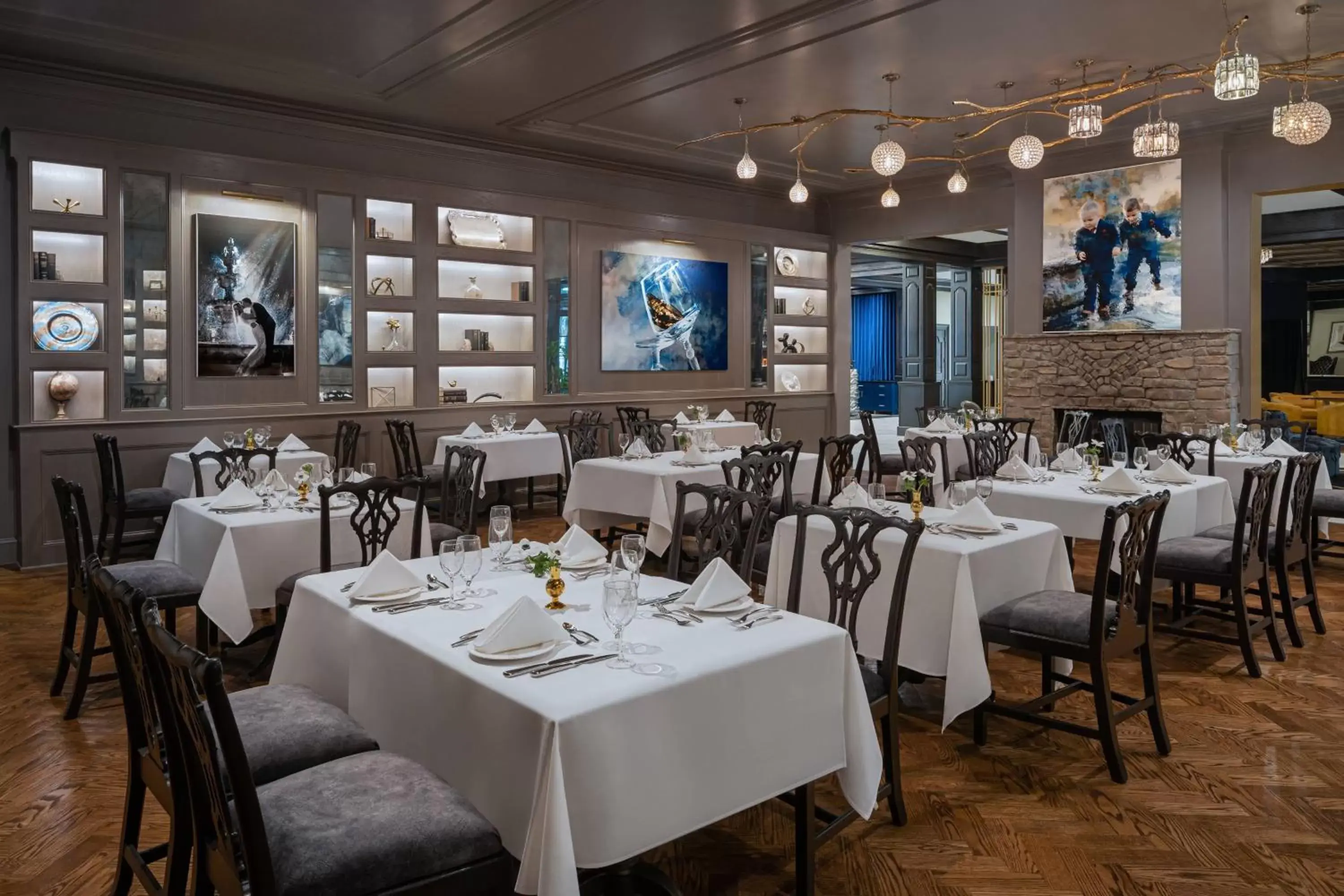 Restaurant/Places to Eat in The Drake Oak Brook, Autograph Collection