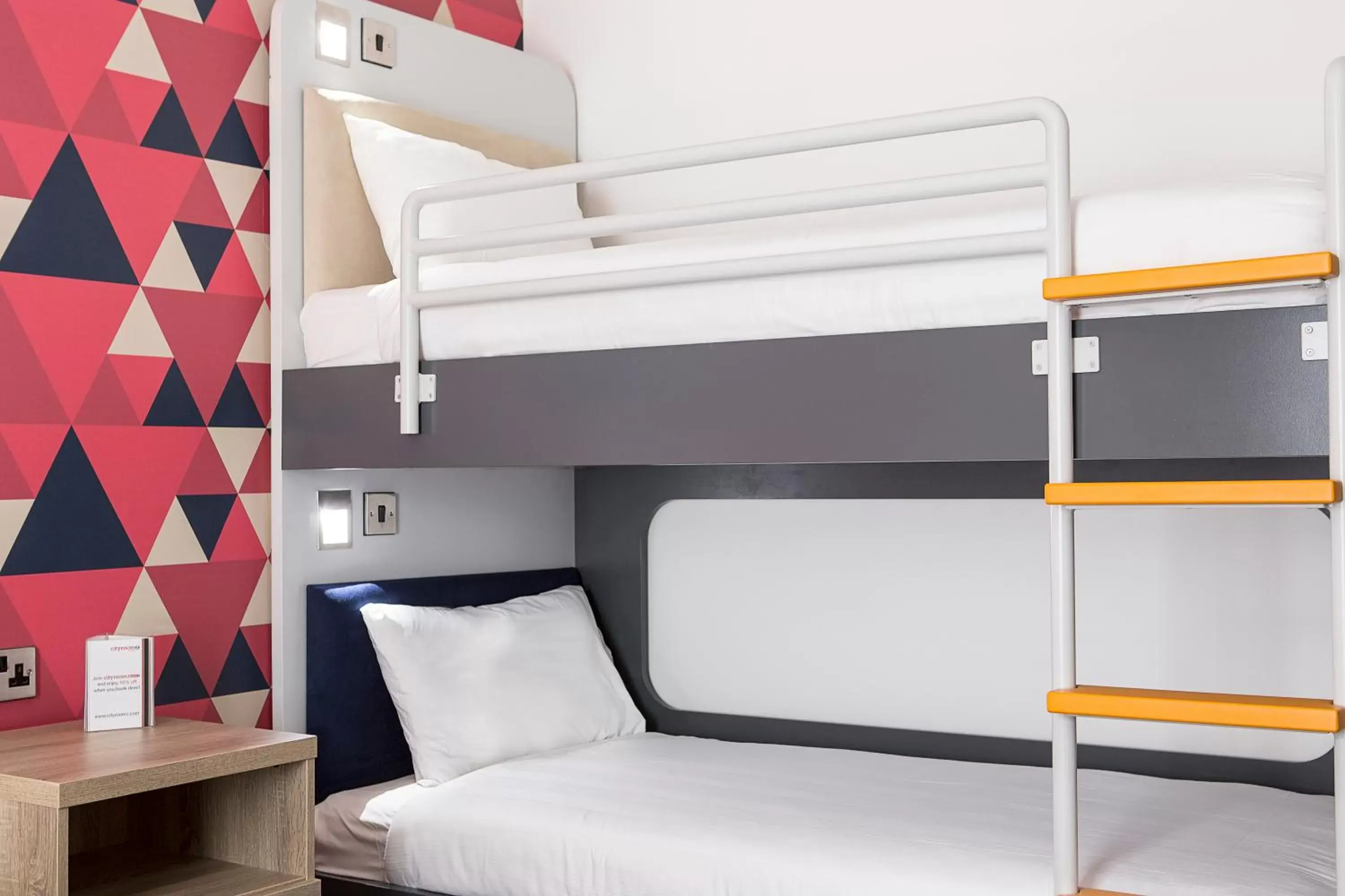 Bunk Bed in Cityroomz Edinburgh