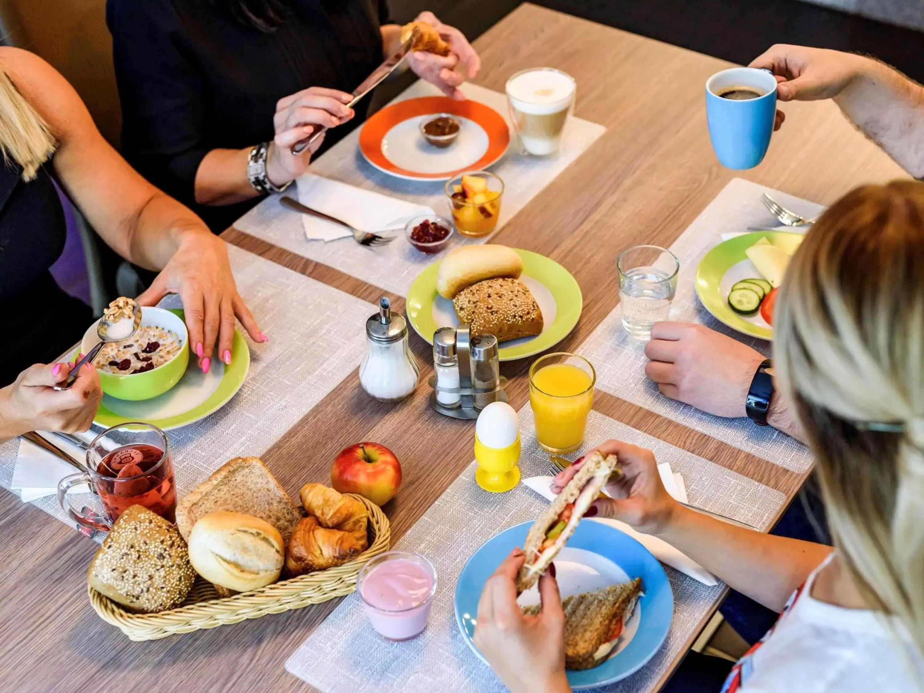 Restaurant/places to eat, Breakfast in ibis Styles Dortmund West
