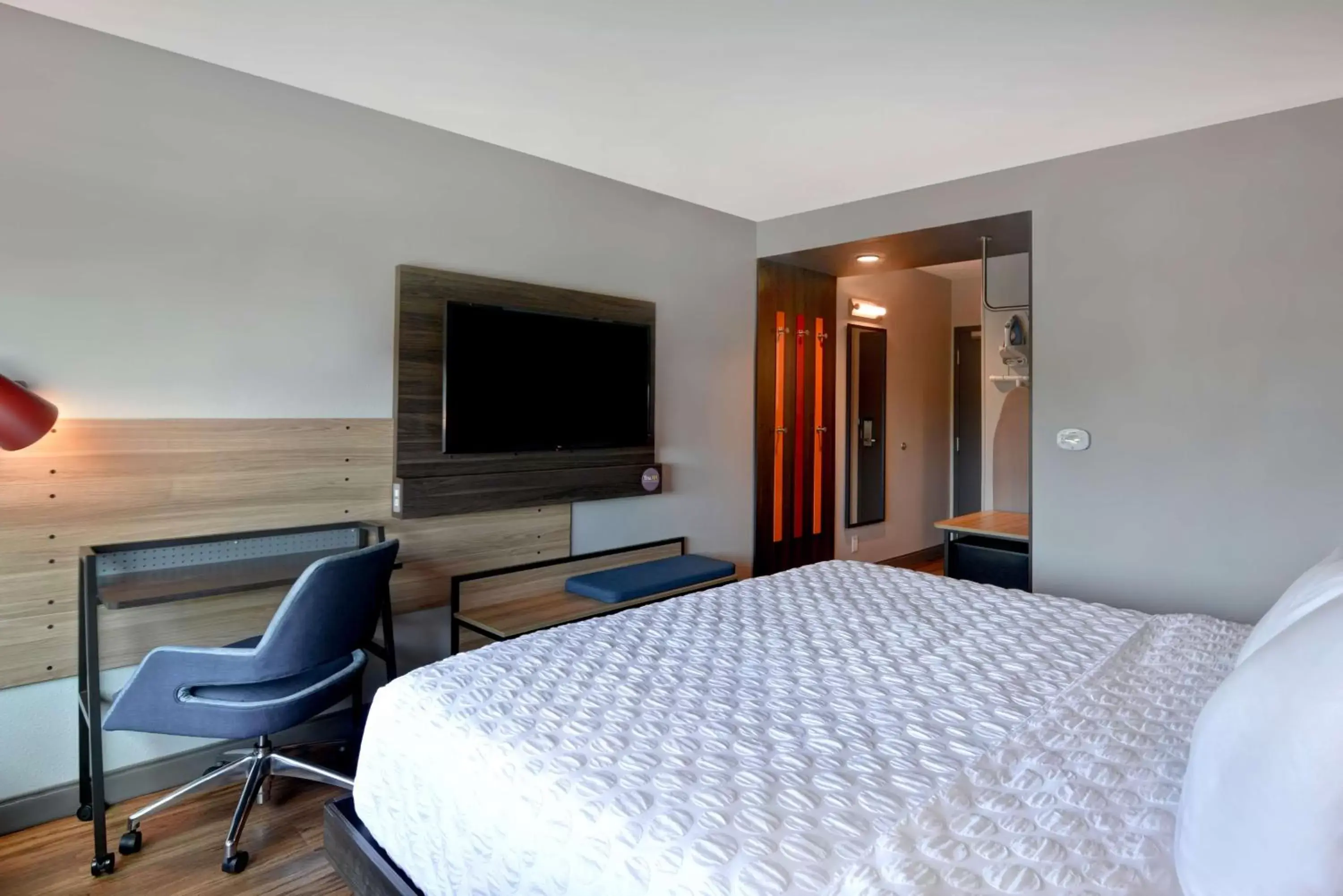 Bed in Tru By Hilton Fort Mill, Sc Bed in Tru By Hilton Fort Mill, Sc