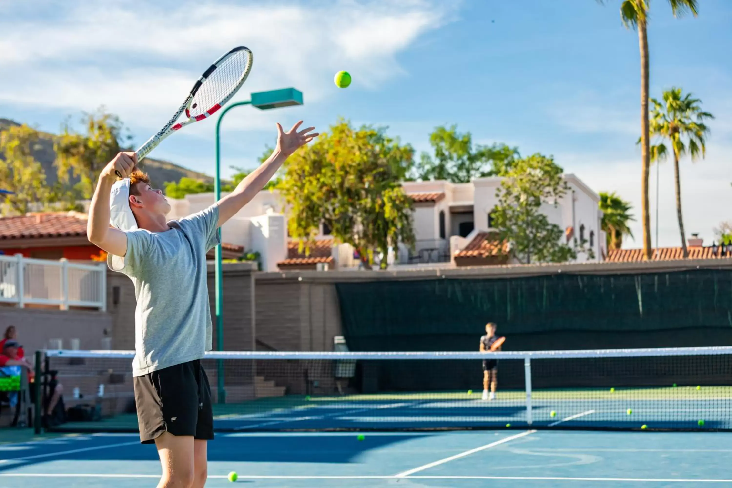 Activities, Swimming Pool in Scottsdale Camelback Resort