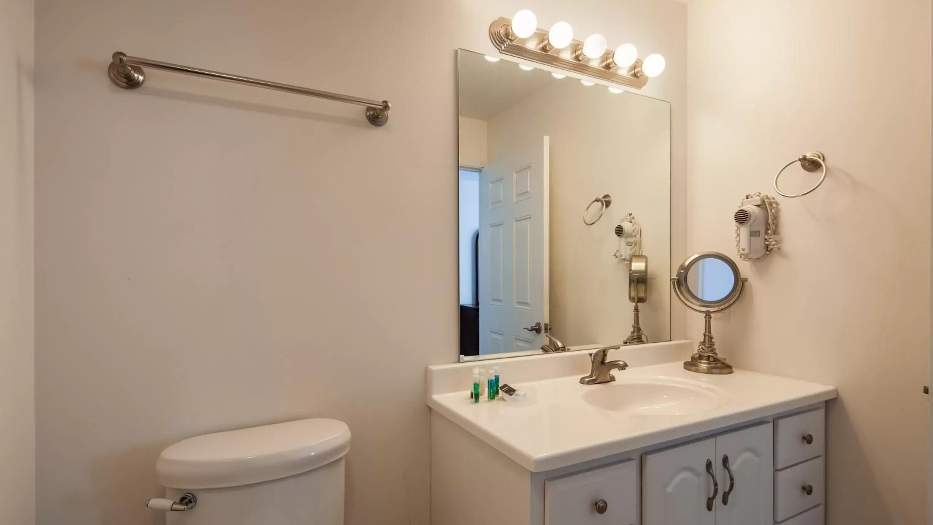 Bathroom in Charlevoix Inn & Suites SureStay Collection by Best Western