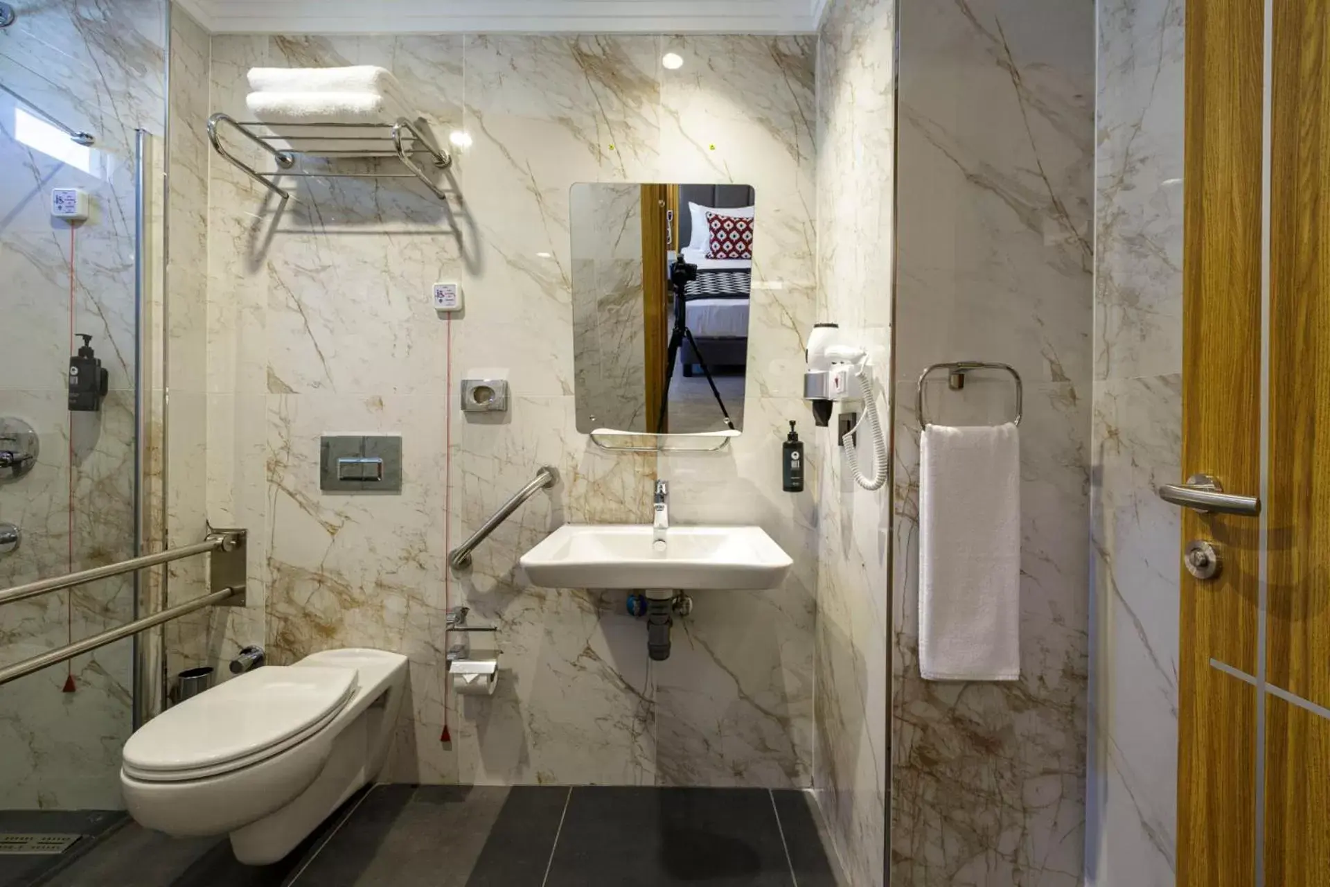 Shower, Bathroom in Ramada Encore by Wyndham Istanbul Sisli