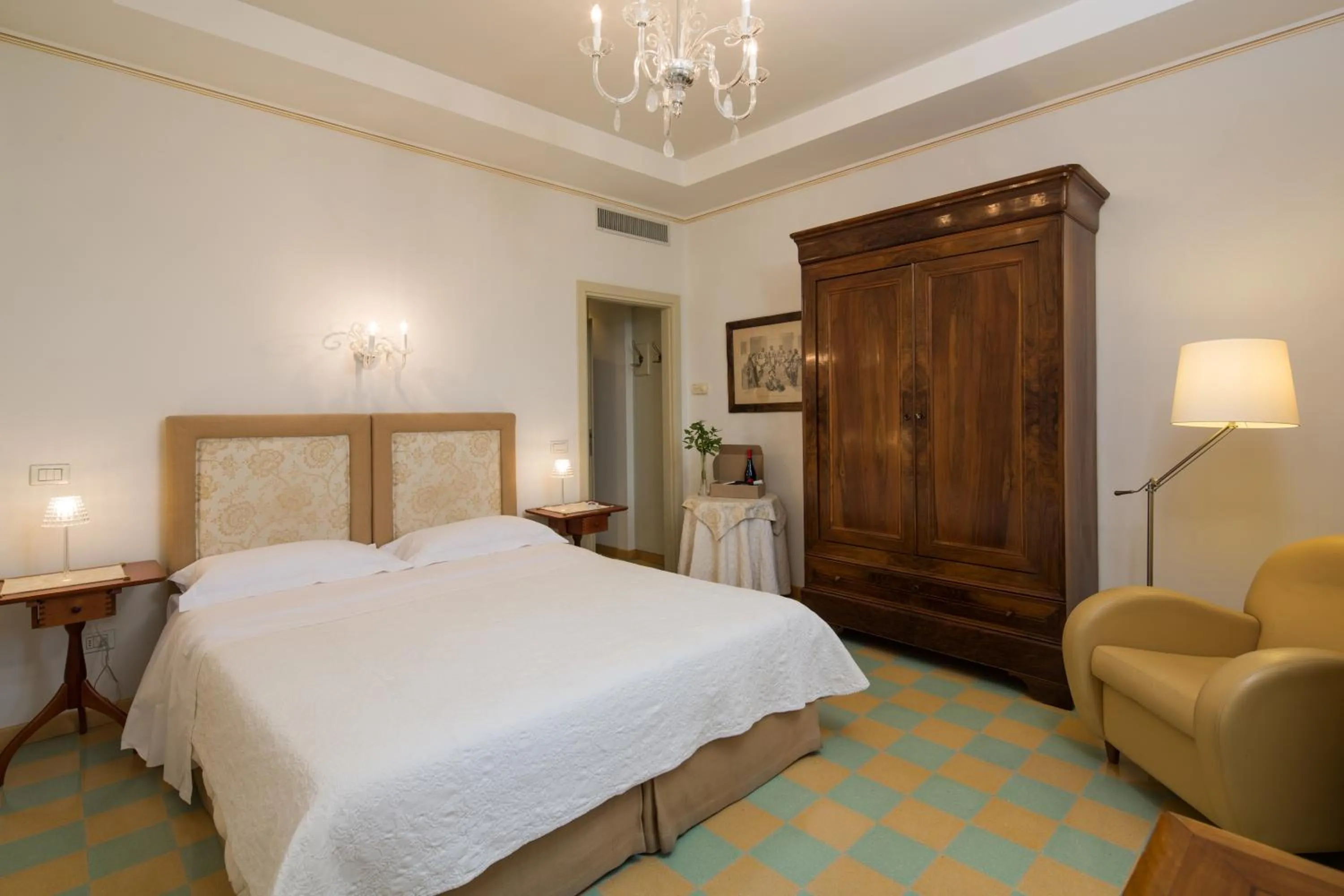 Bed in Roccafiore Wine Resort & Spa