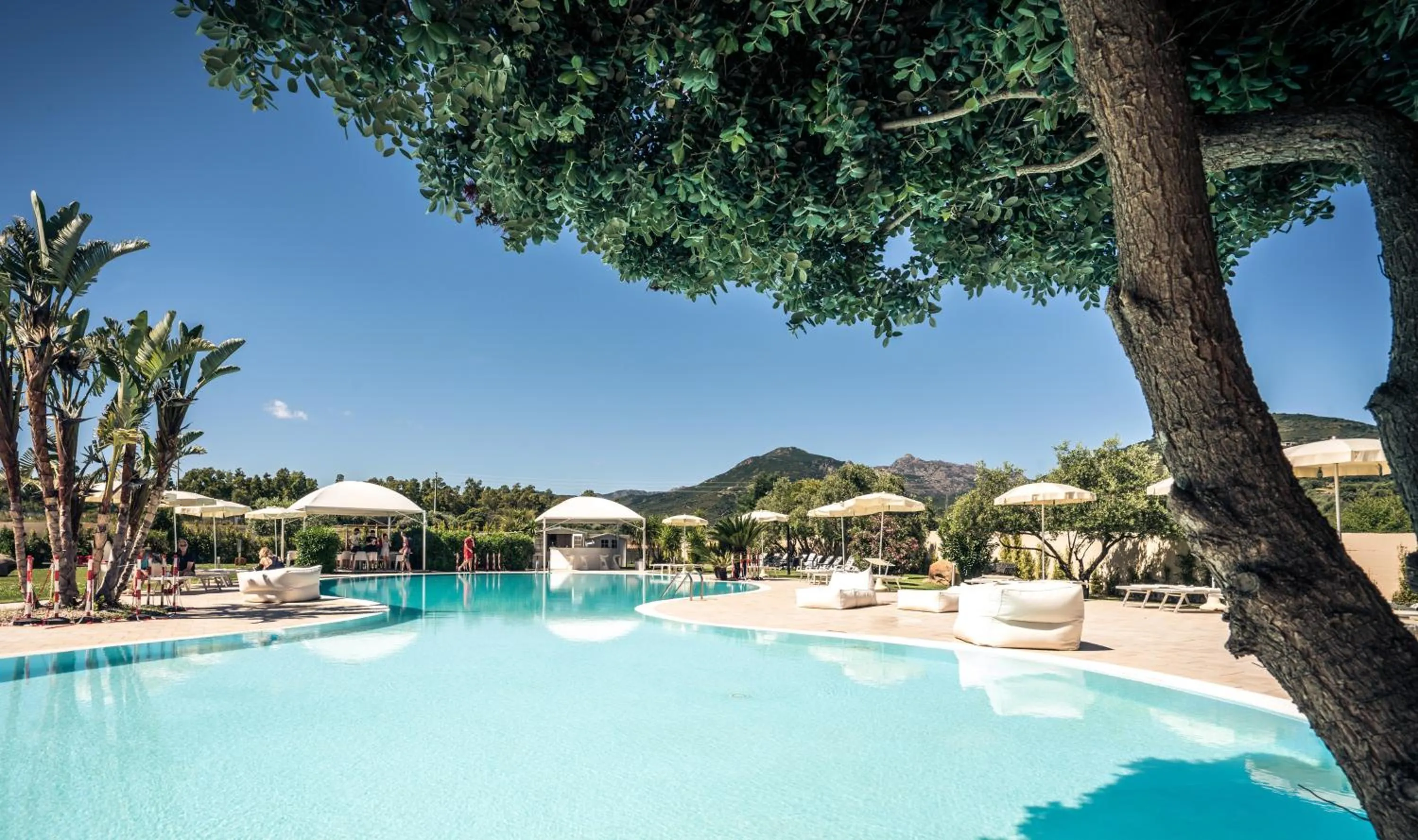 Pool view in Hotel San Teodoro
