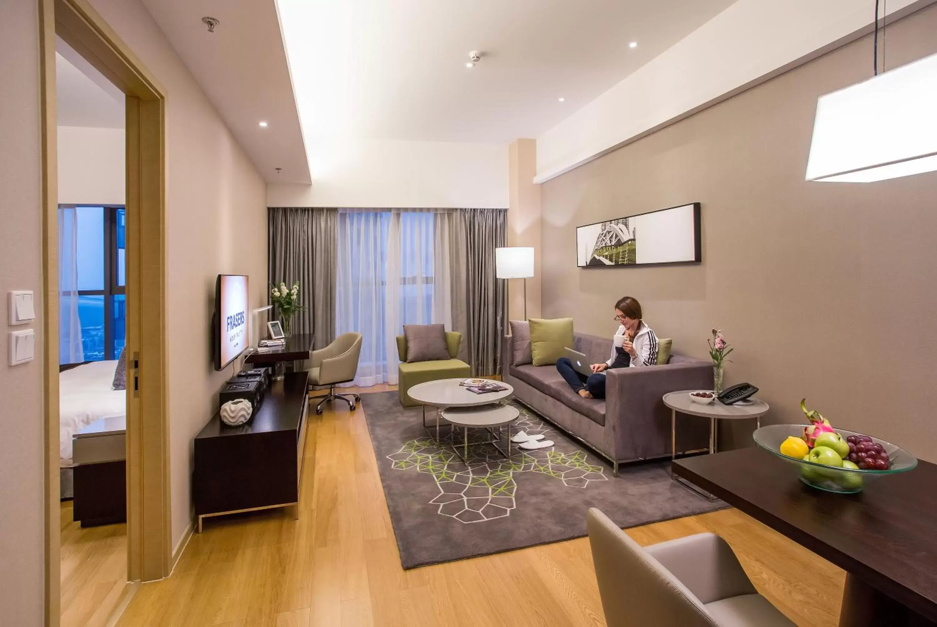 Executive Two-Bedroom Apartment in Fraser Place Tianjin