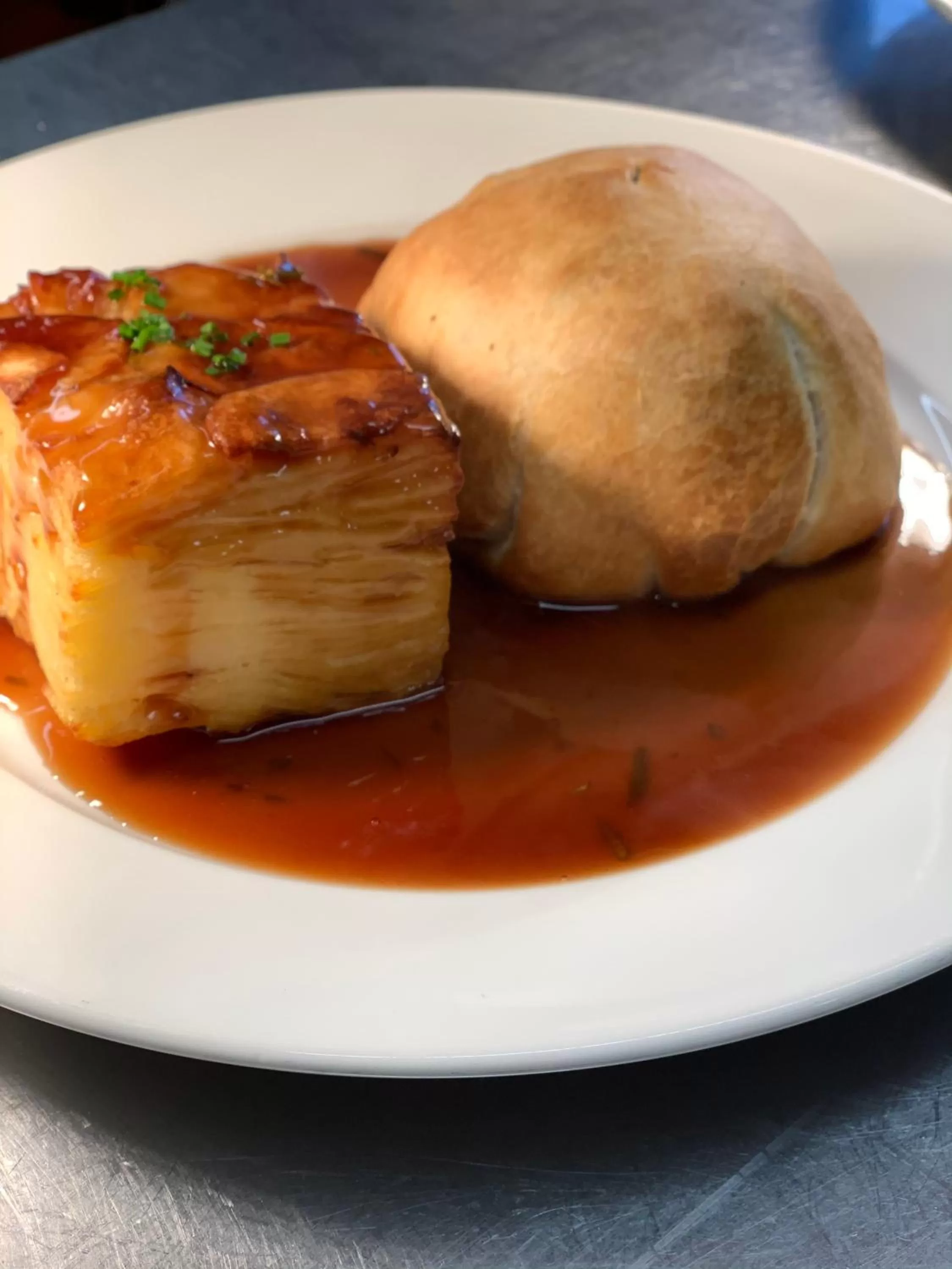 Food and drinks in Wellington Inn