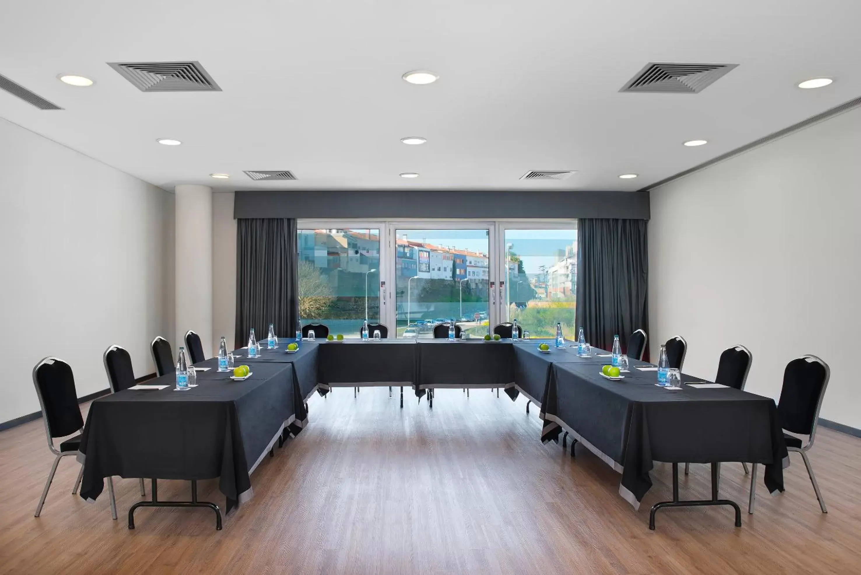 Meeting/conference room in Melia Ria Hotel & Spa