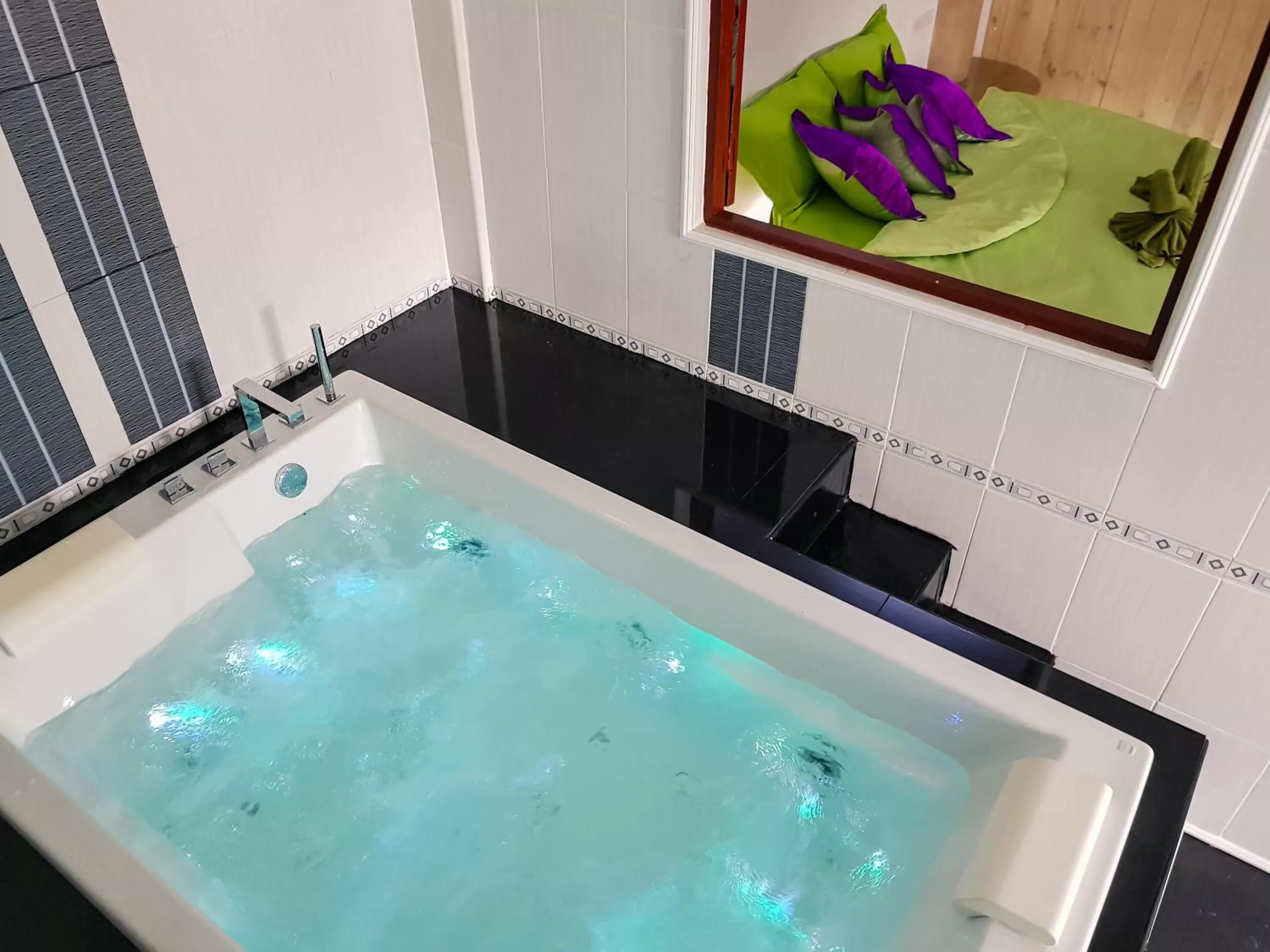 Bath in Olivier Boutique