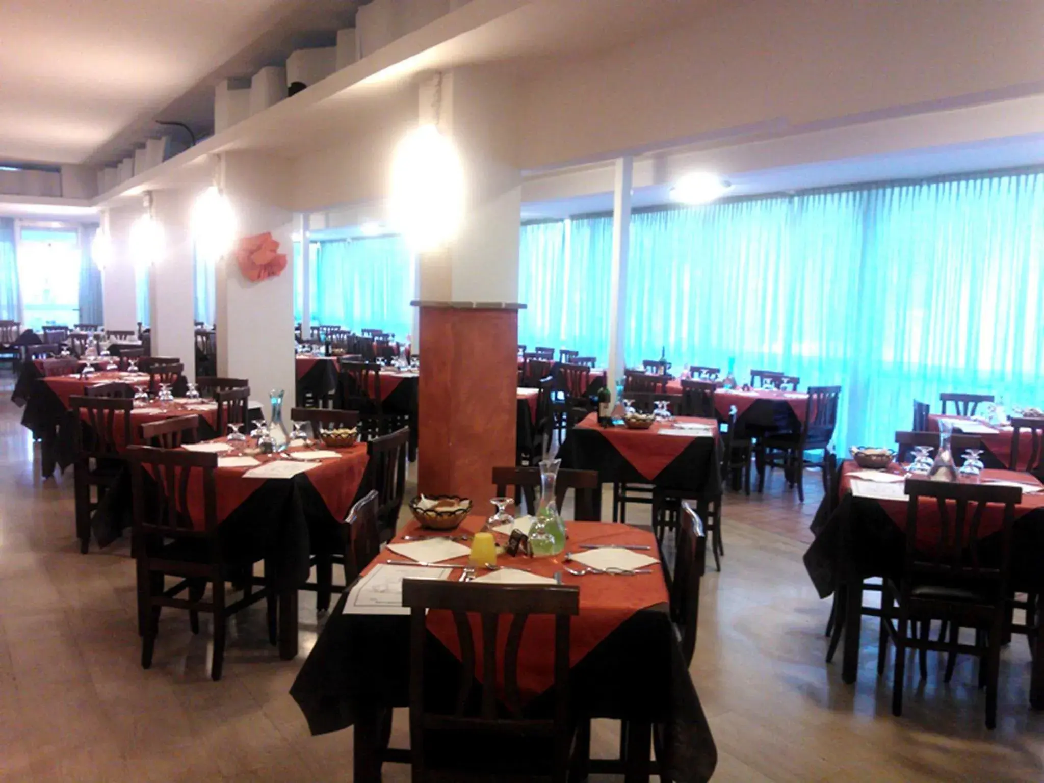 Restaurant/Places to Eat in Hotel Galles Rimini