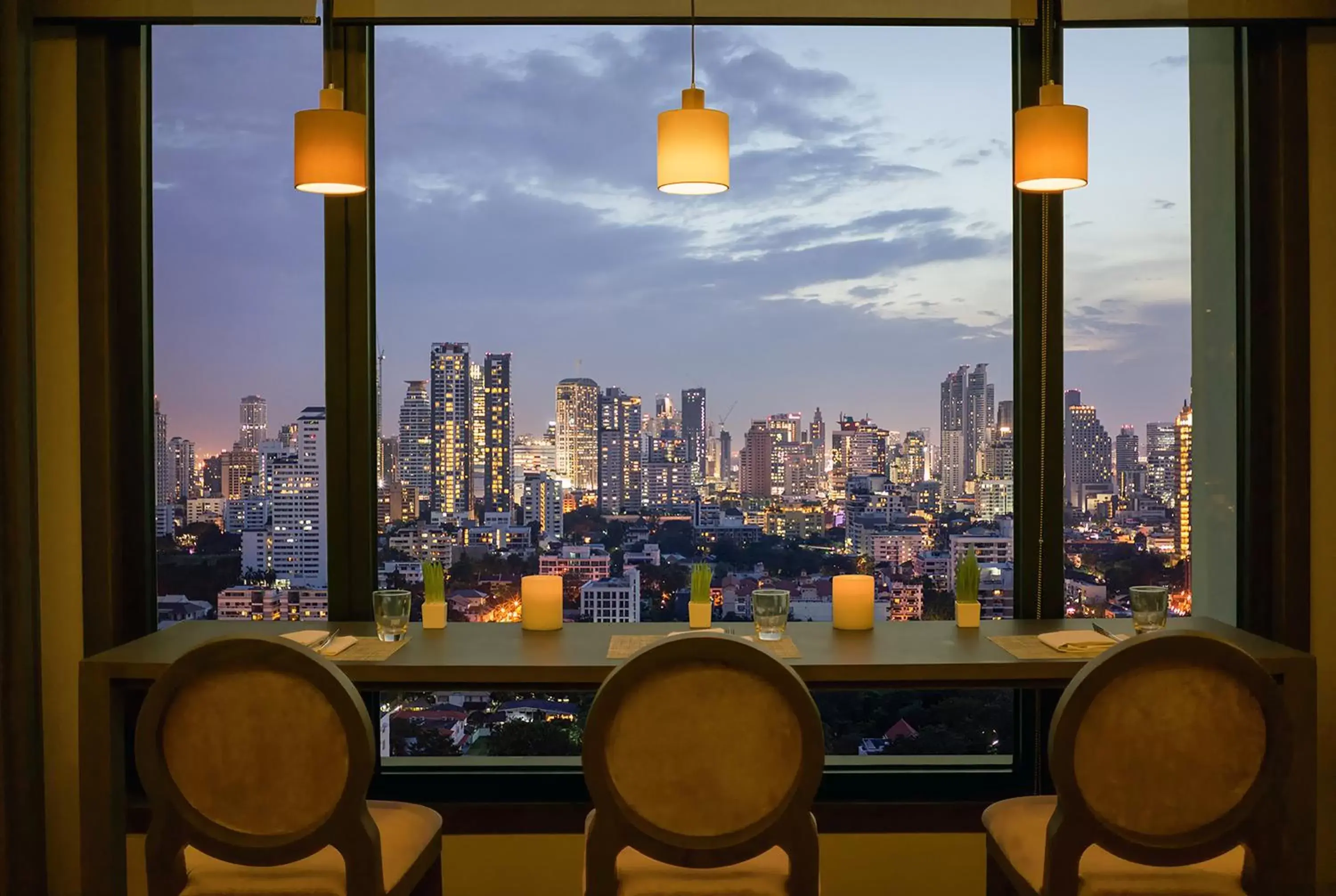 City view in Grand Mercure Bangkok Atrium