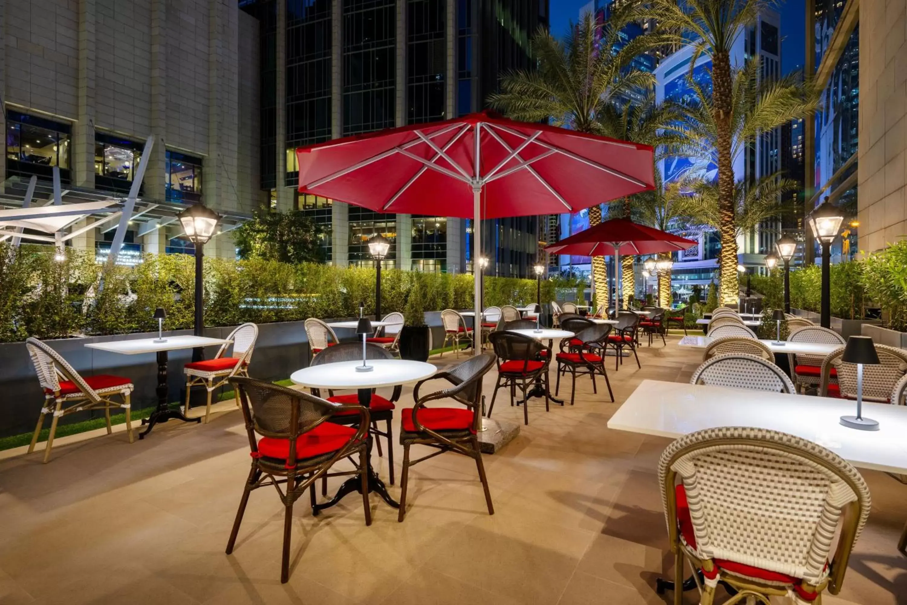 Restaurant/Places to Eat in Le Méridien City Center Doha