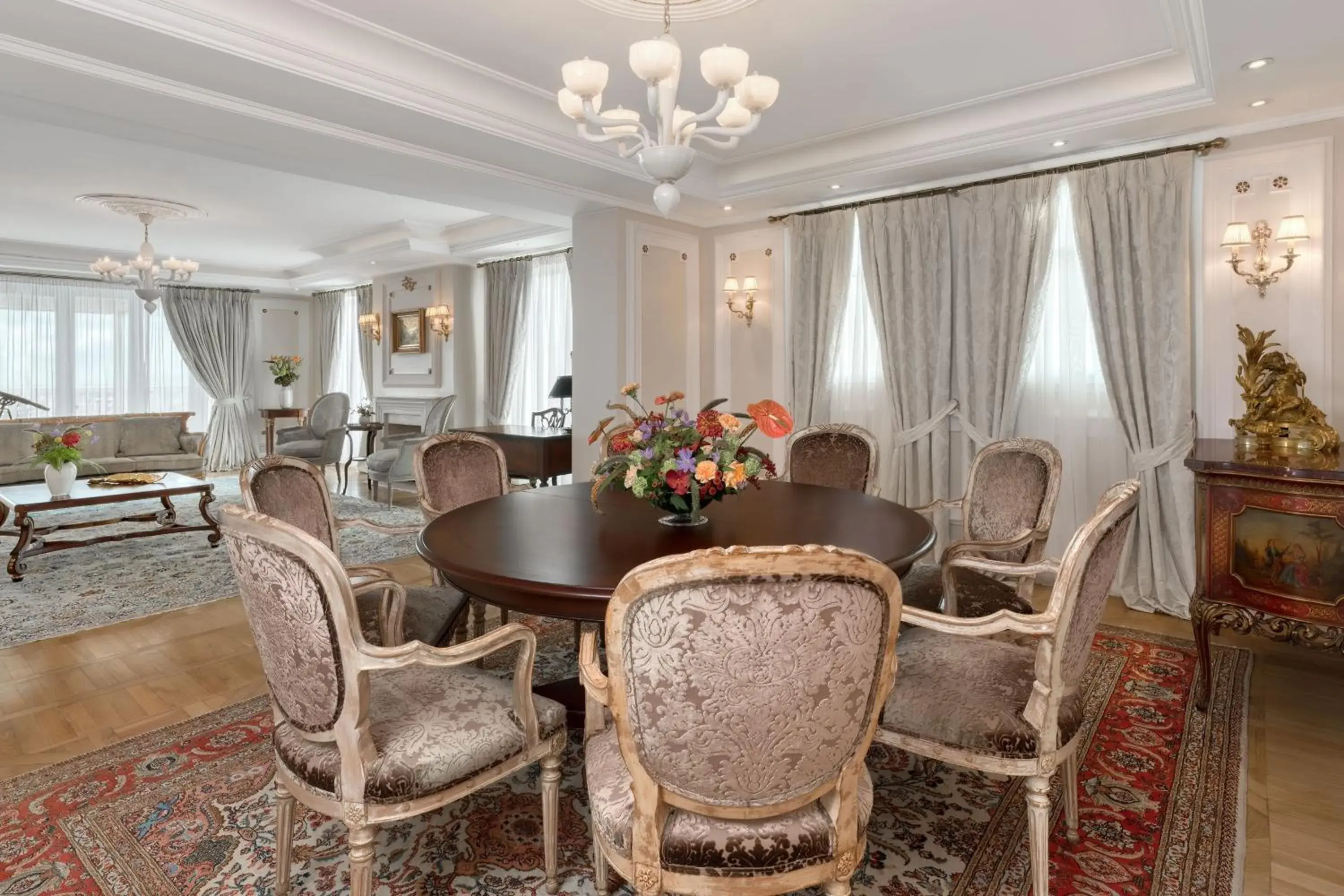 Photo of the whole room, Dining Area in Hotel Grande Bretagne, a Luxury Collection Hotel, Athens