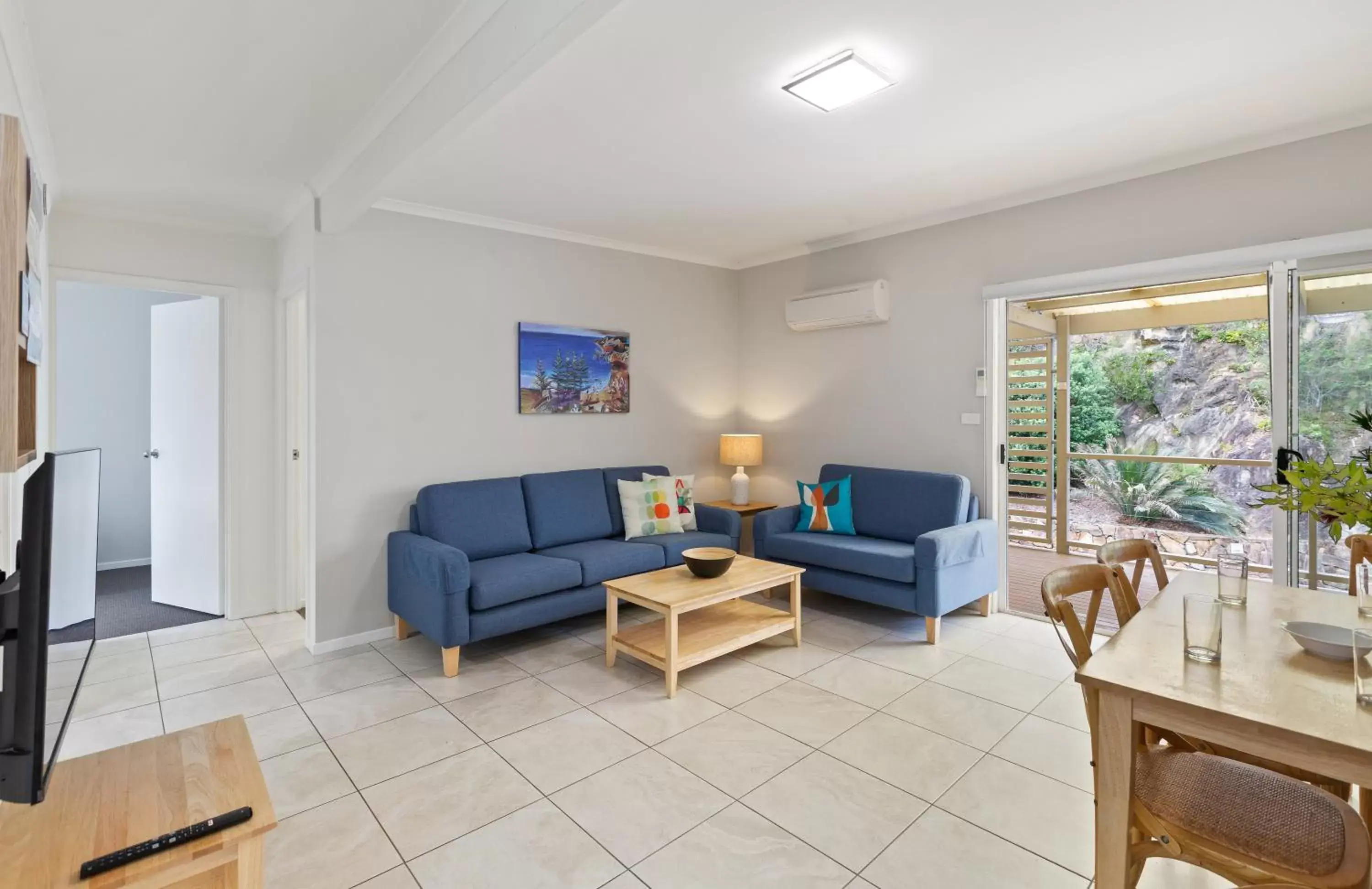 Seating Area in Tathra Beach House Holiday Apartments