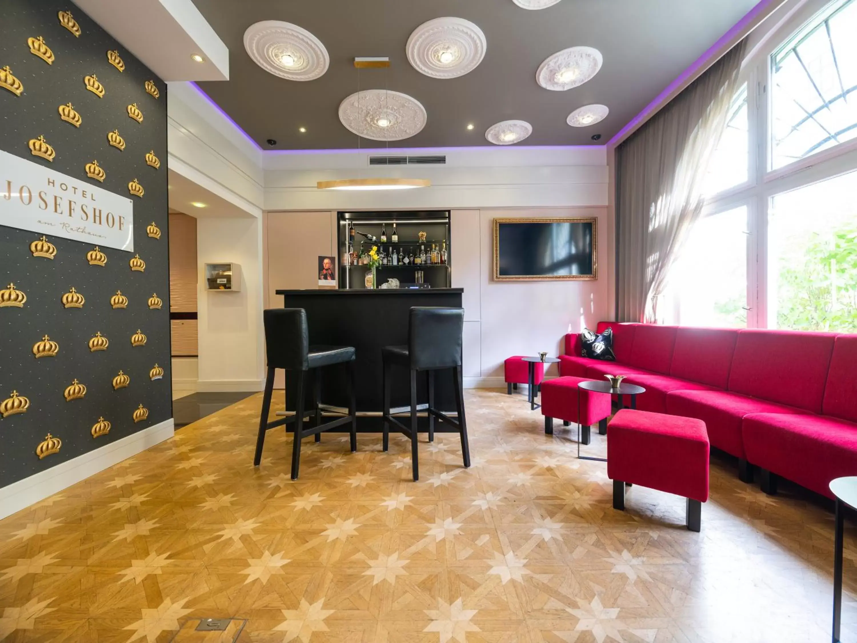 Lounge or bar, Lobby/Reception in Hotel Josefshof am Rathaus