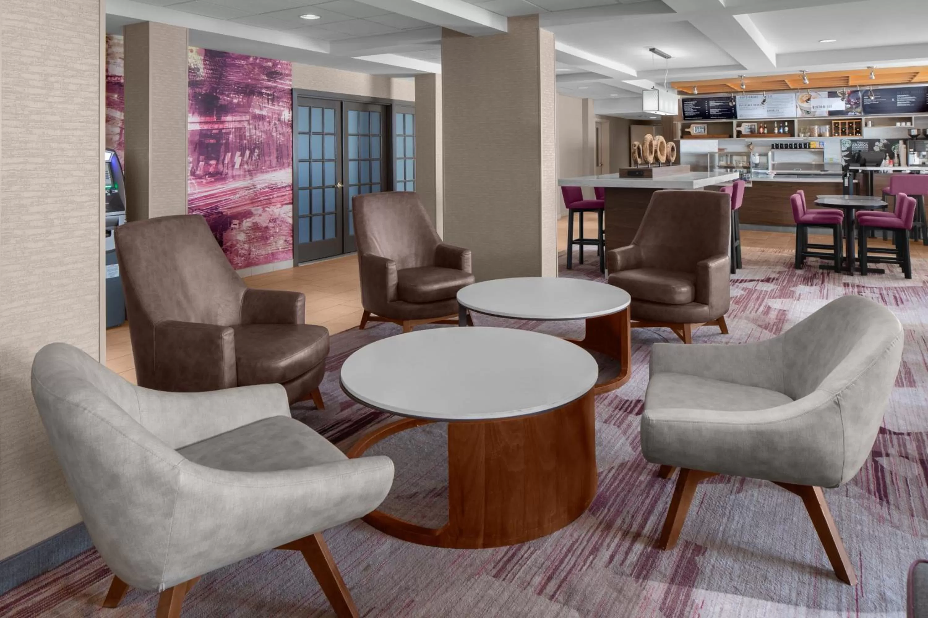 Lobby or reception in Courtyard Detroit Brighton