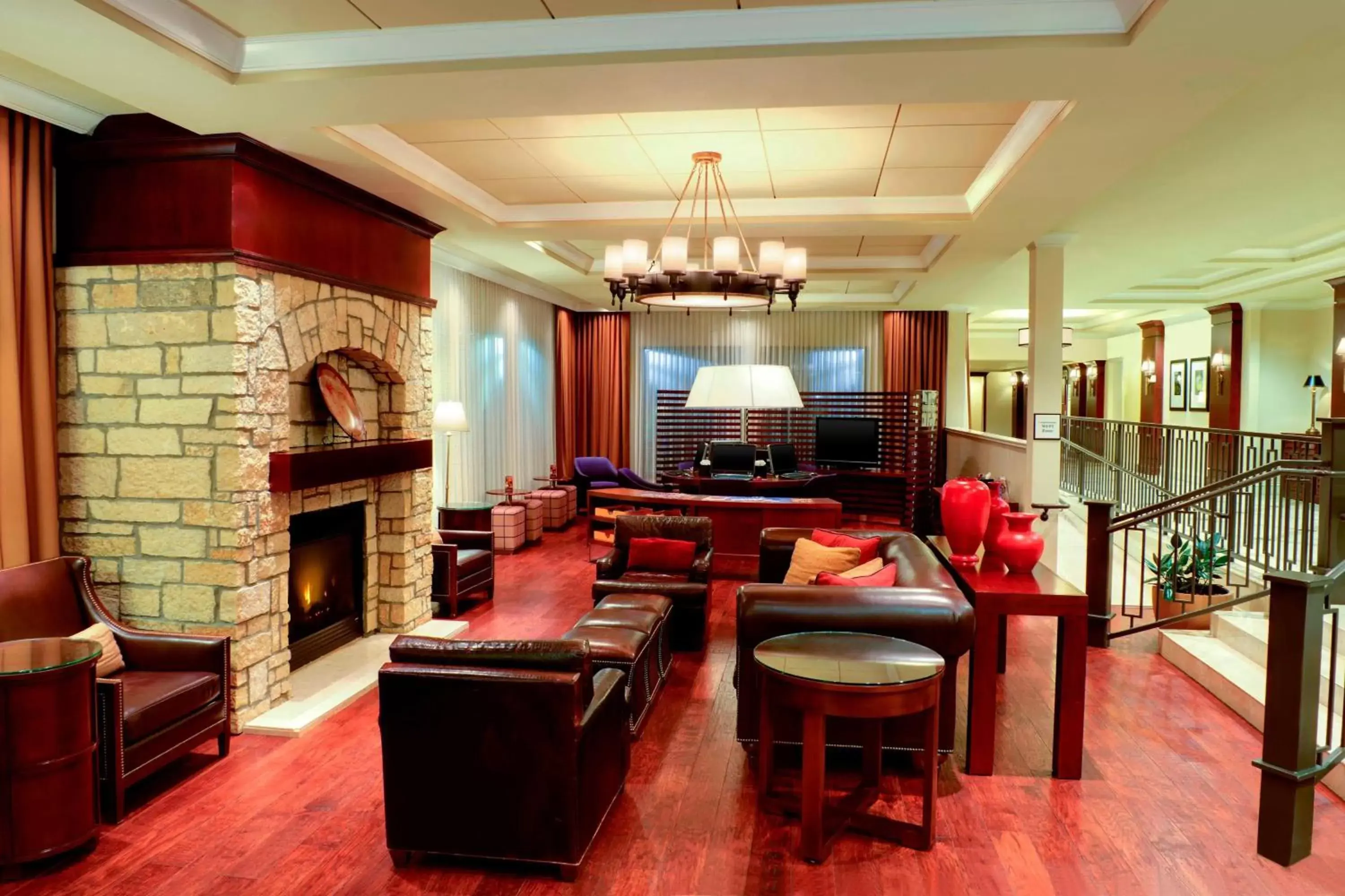 Lobby or reception, Lounge/Bar in Sheraton Atlanta Perimeter North