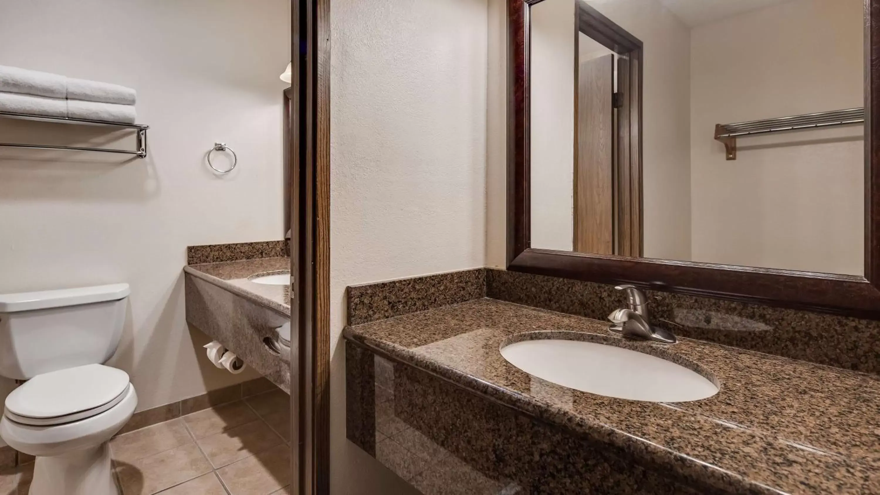 Bathroom in Best Western Hi-Desert Inn