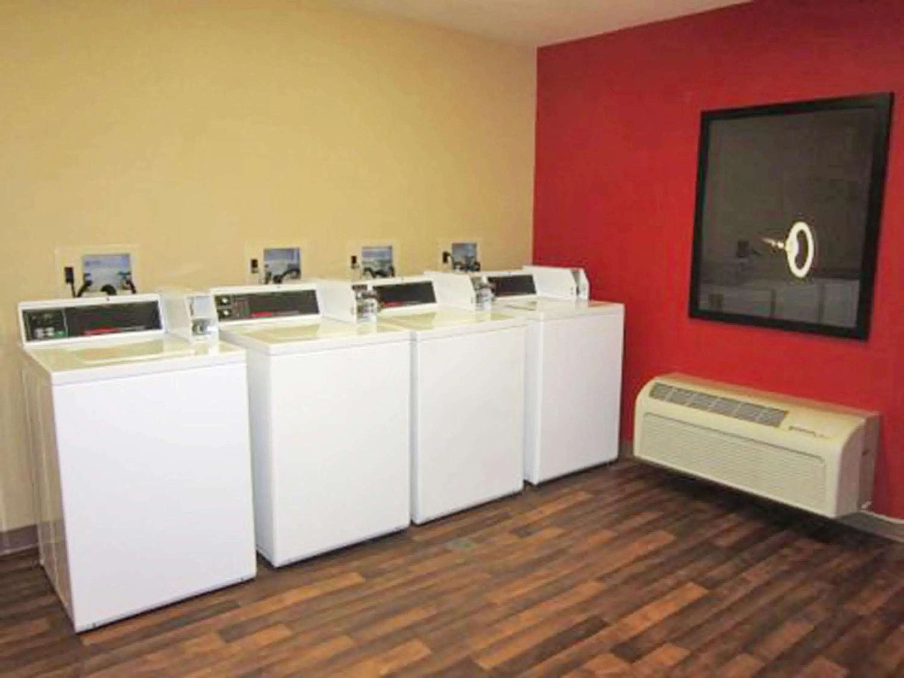 laundry in Extended Stay America Suites - Austin - Round Rock - South