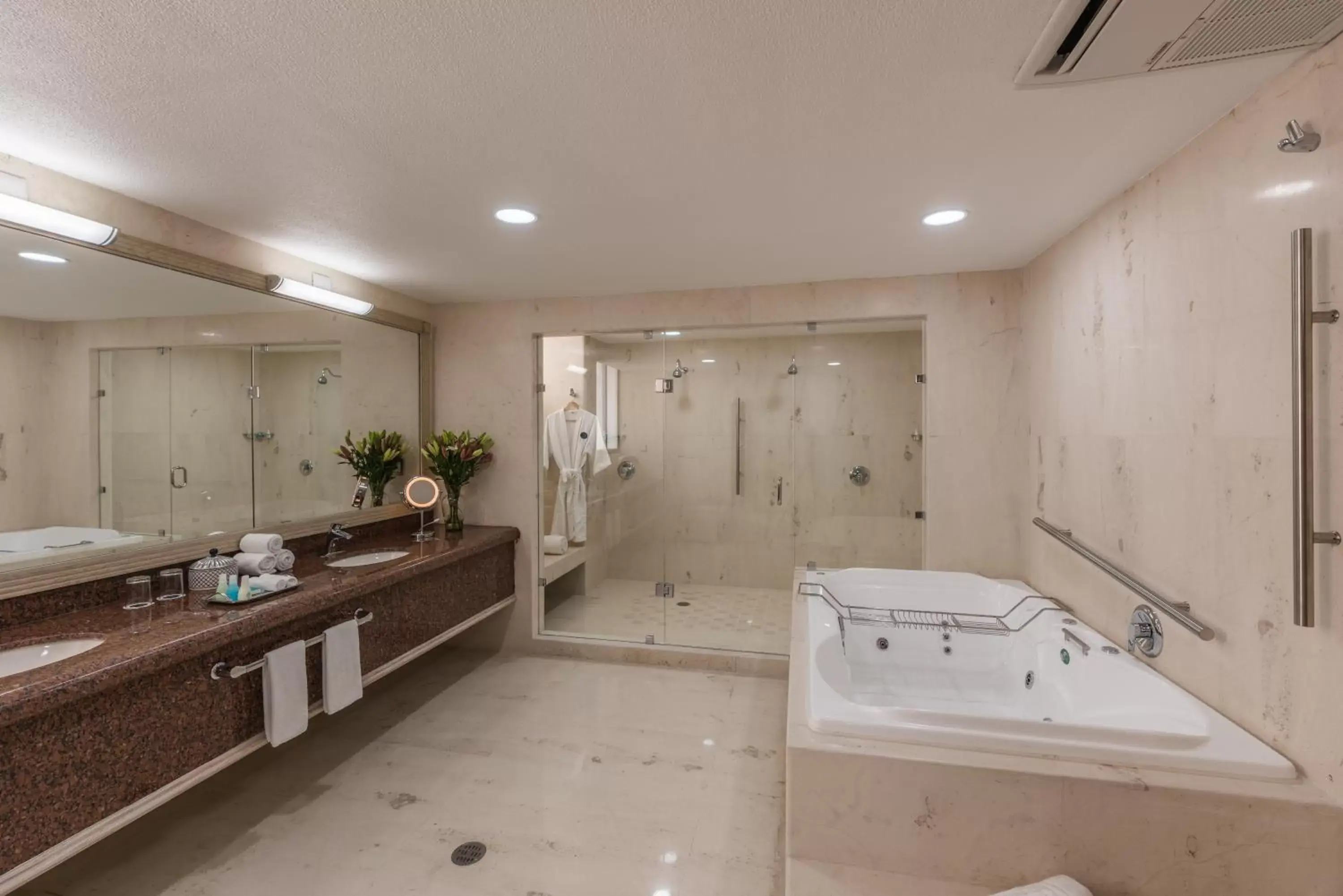Bathroom in Suites Perisur Apartamentos Amueblados