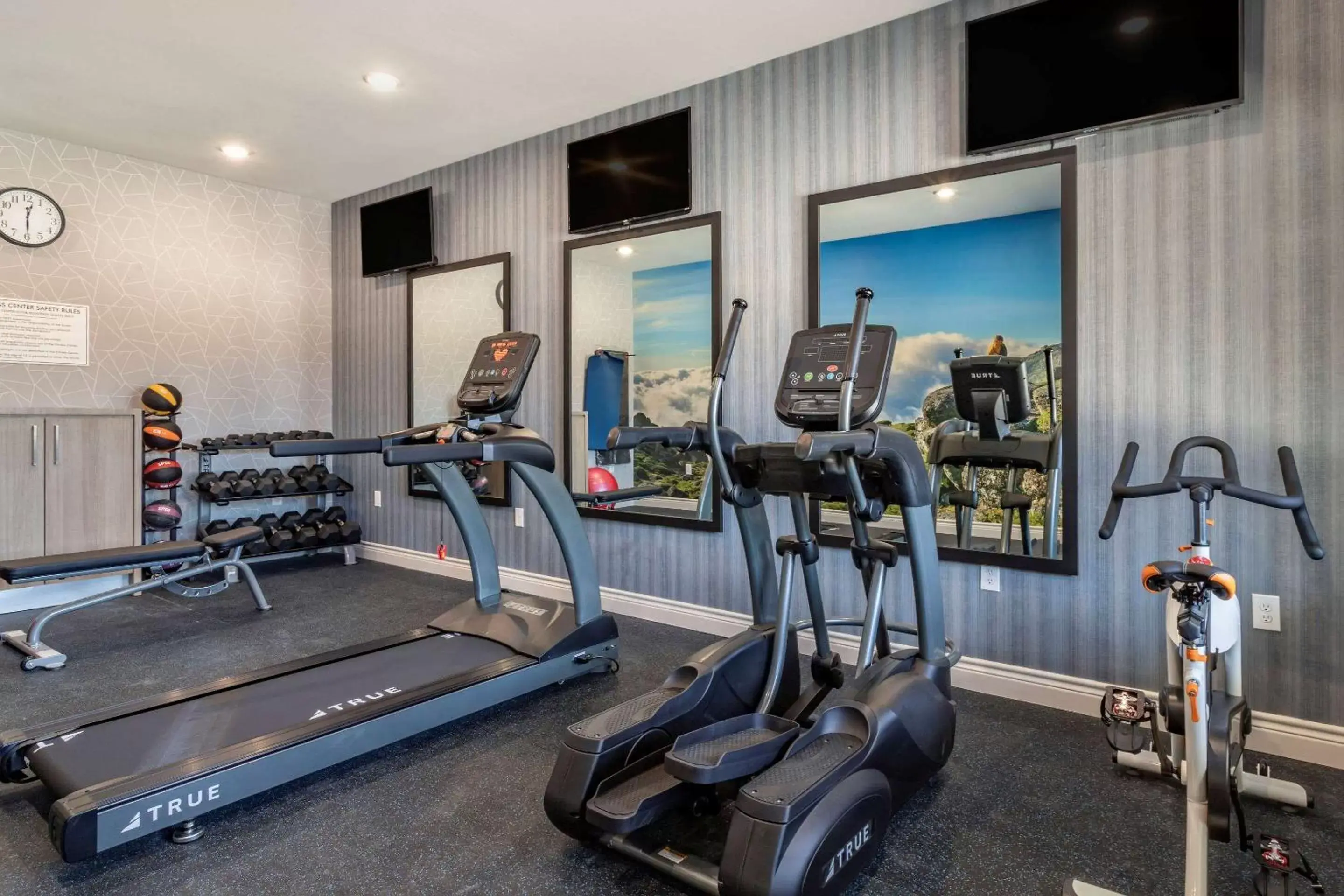 Fitness centre/facilities, Fitness Center/Facilities in Clarion Pointe Port Arthur-Beaumont South