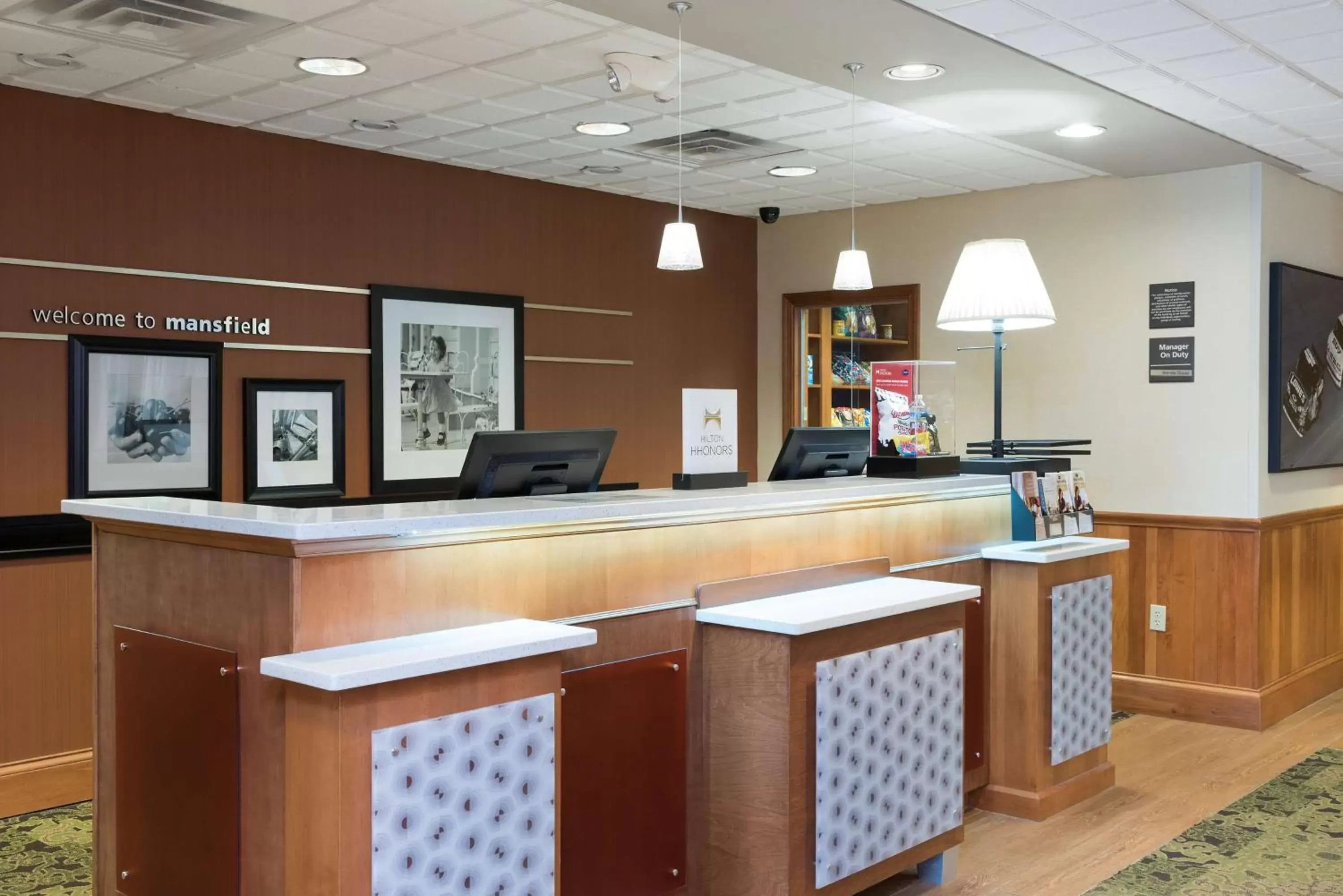 Lobby or reception in Hampton Inn & Suites Mansfield South @ I 71 Lobby or reception in Hampton Inn & Suites Mansfield South @ I 71