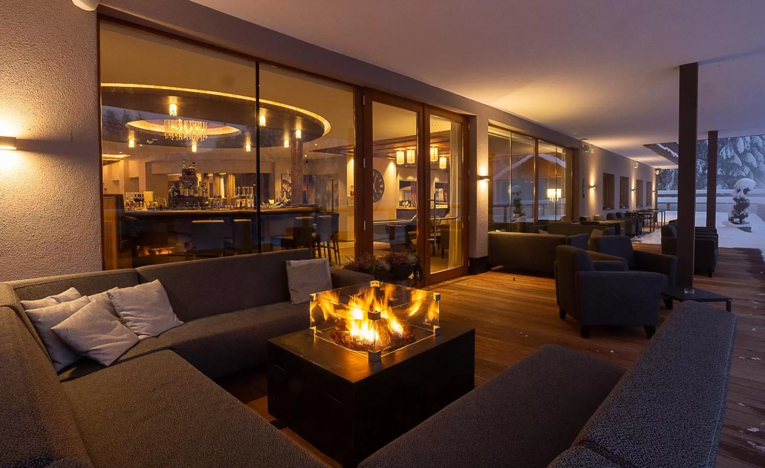 Night, Lounge/Bar in Hotel Weiher Green Lake