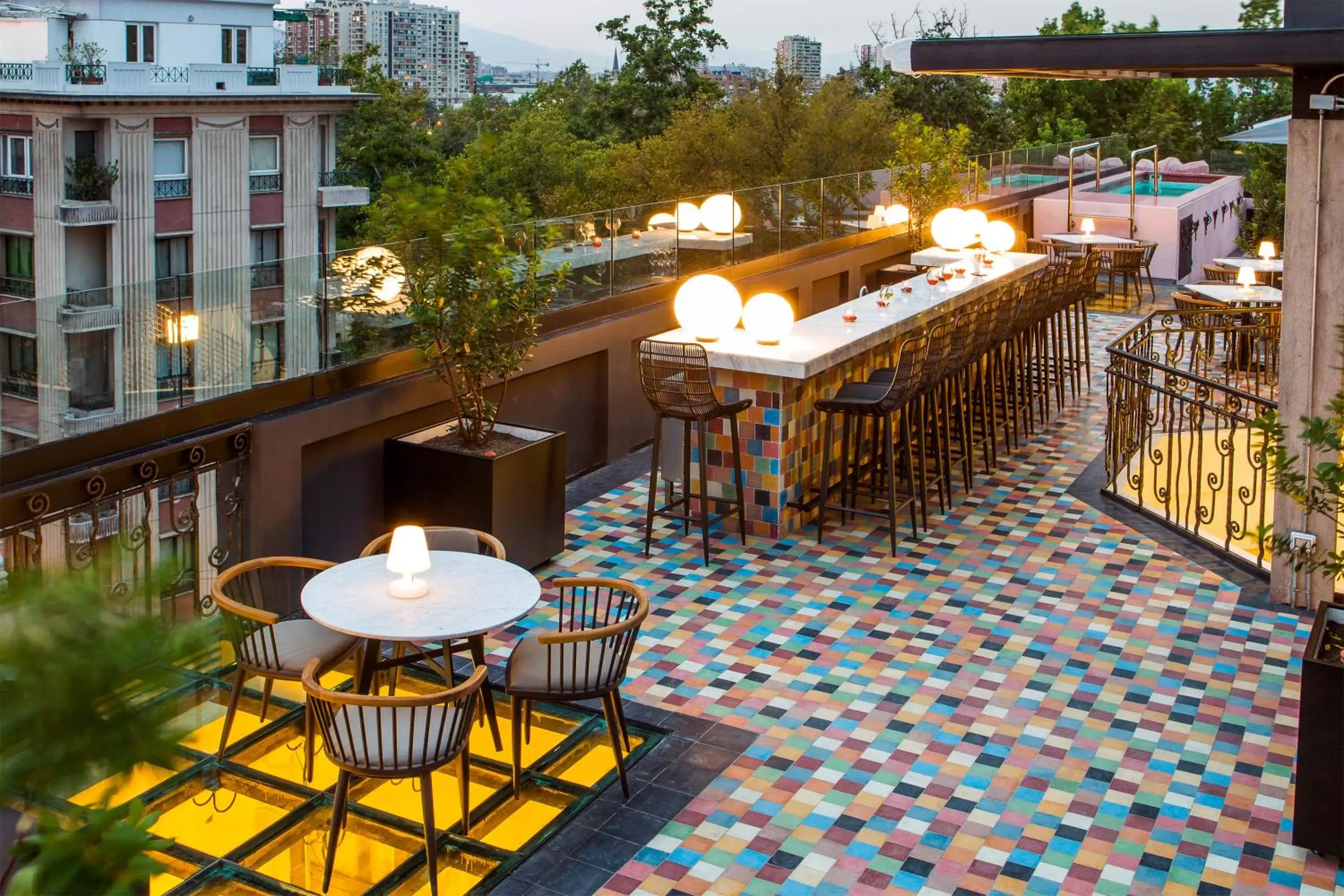 Swimming pool, Balcony/Terrace in Hotel Luciano K