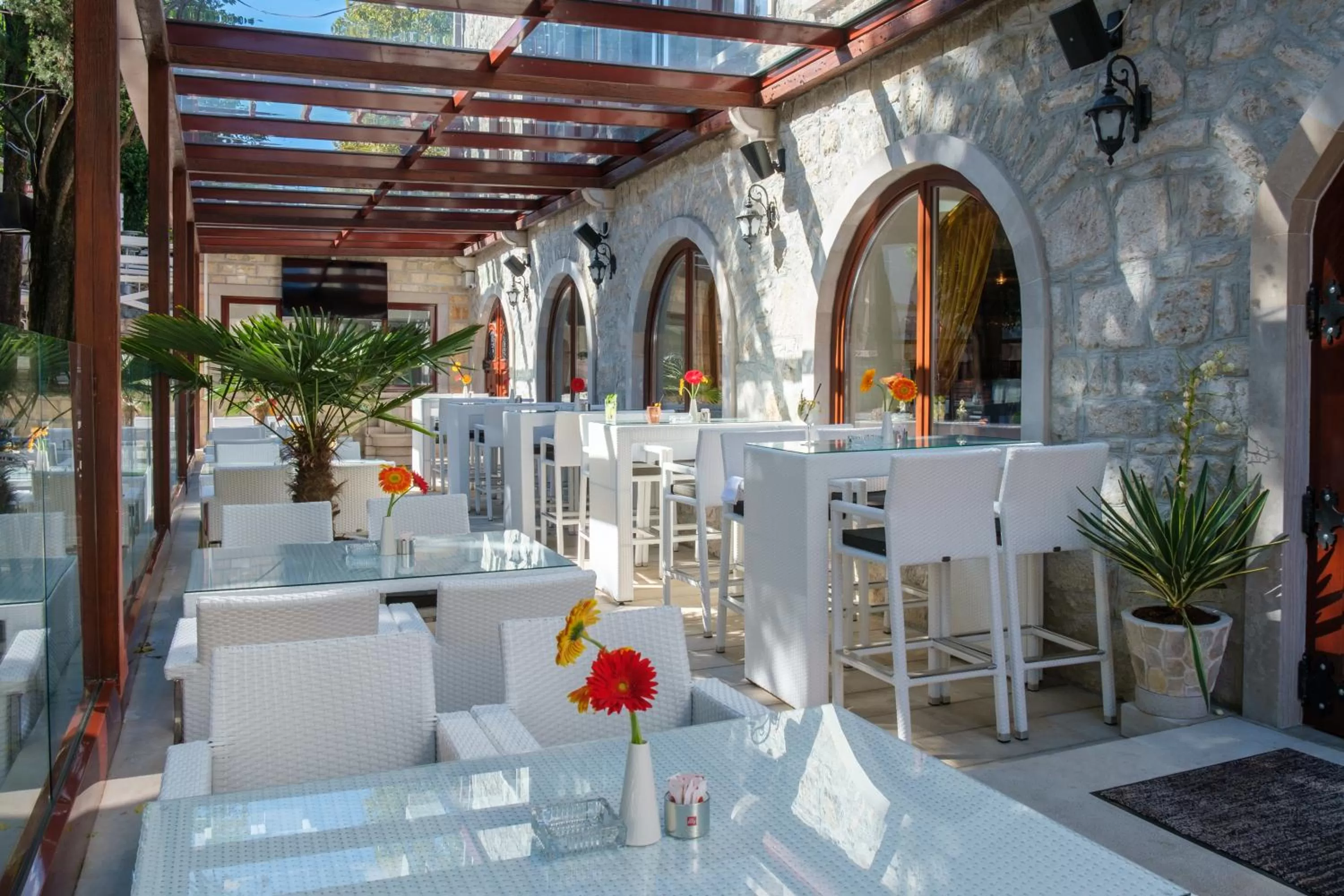 Balcony/Terrace in Integra Hotel