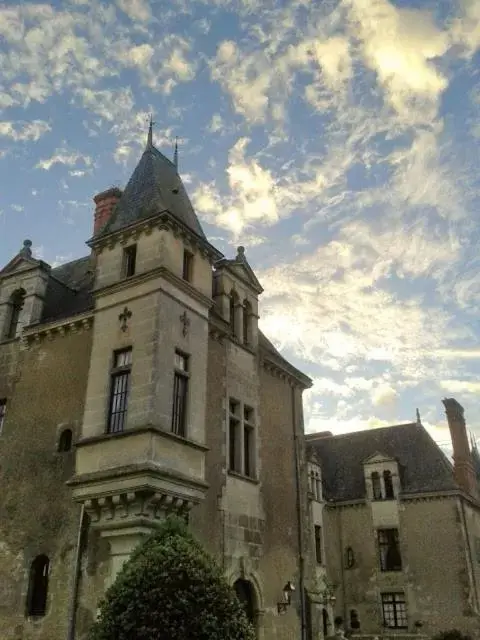 Property Building in Château de la Verie