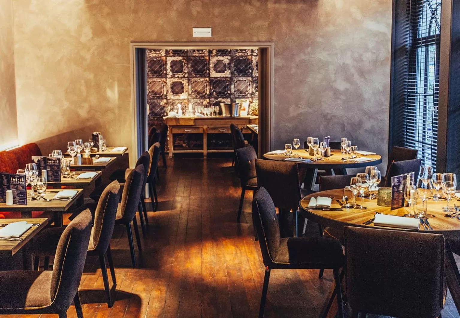 Restaurant/places to eat in Hotel Cortina