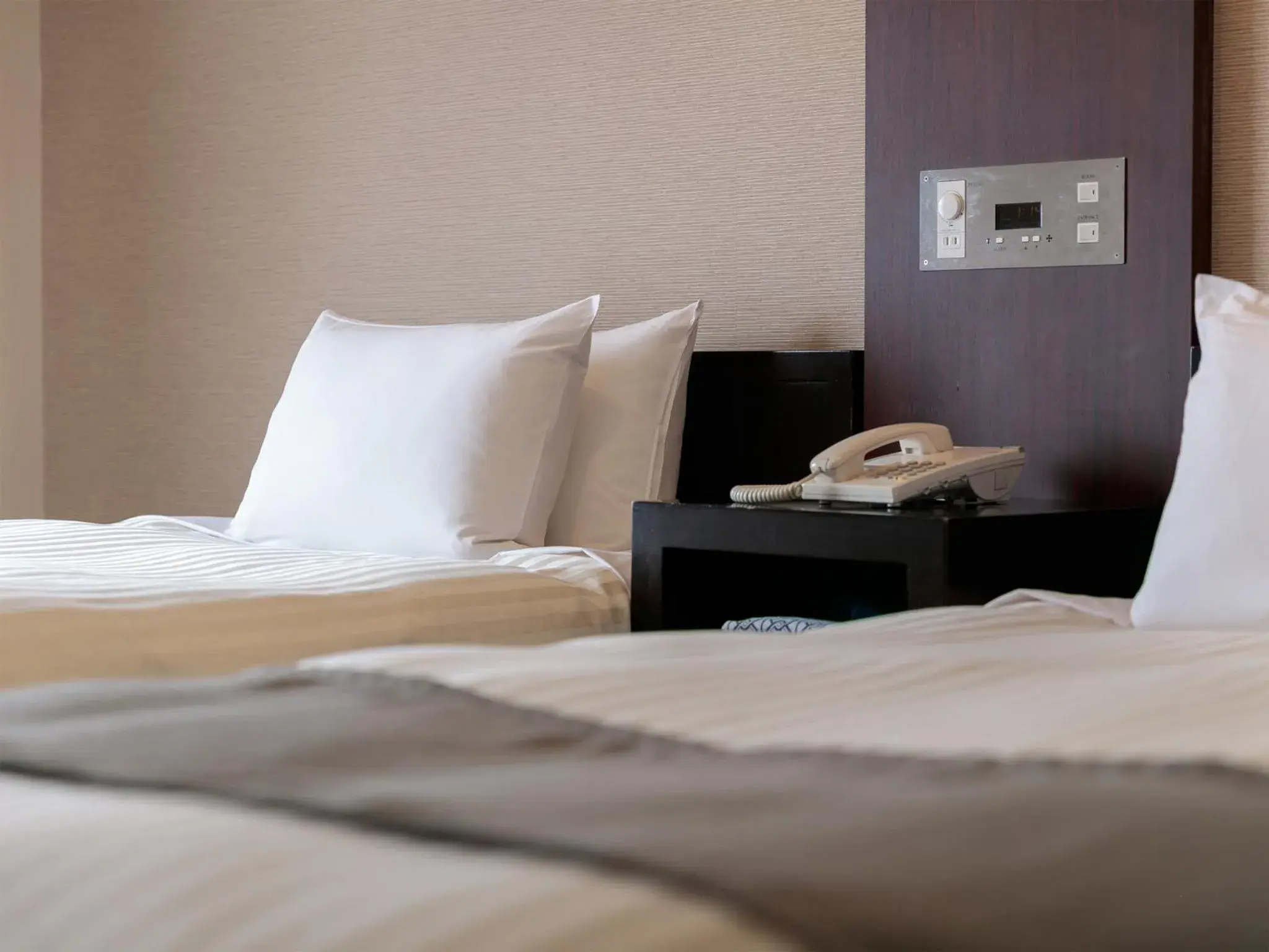 Standard Twin Room - single occupancy - Half Board - Non-Smoking in Nara Royal Hotel Standard Twin Room - single occupancy - Half Board - Non-Smoking in Nara Royal Hotel