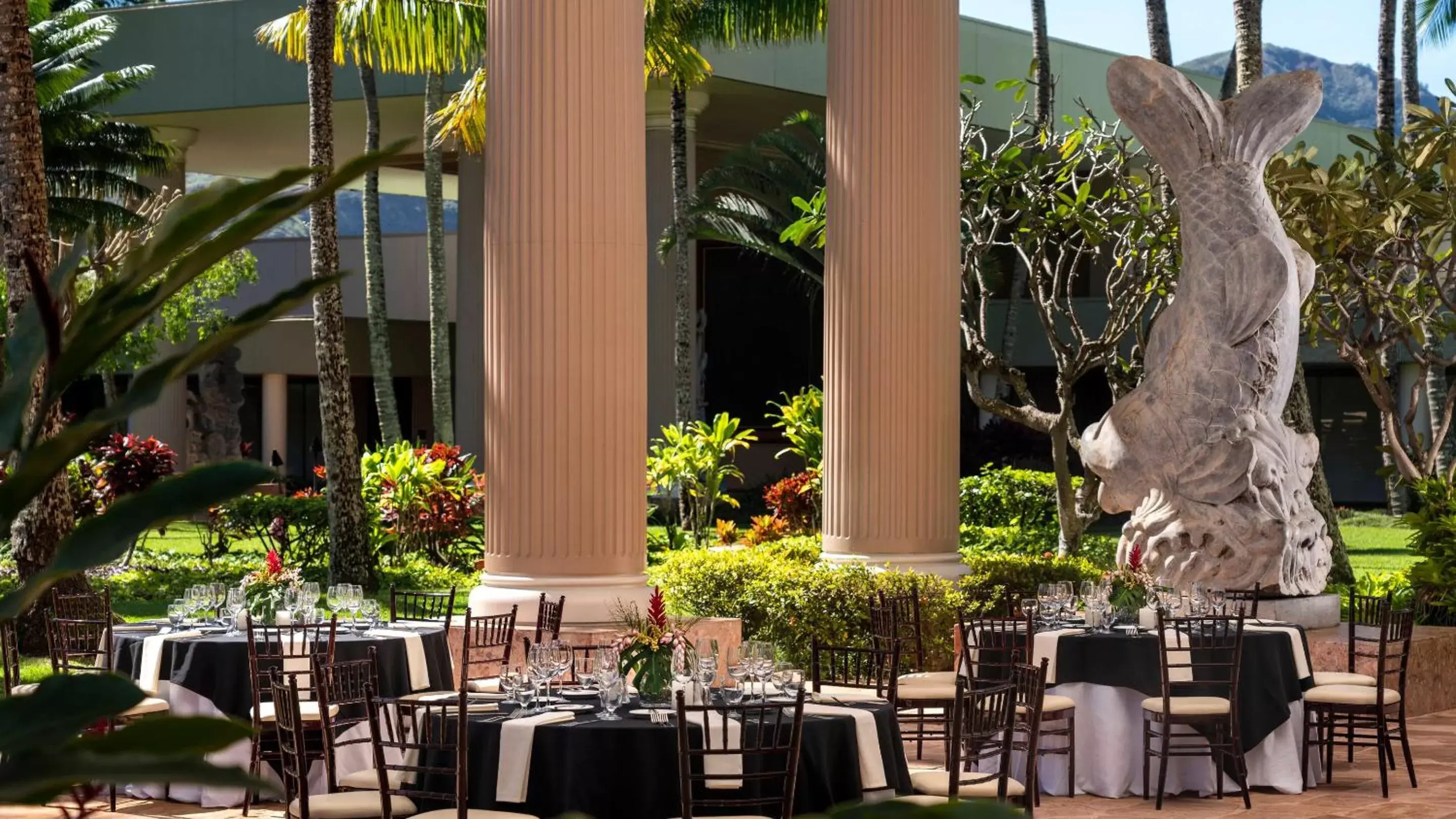 Banquet/Function facilities, Restaurant/Places to Eat in The Royal Sonesta Kauai Resort Lihue