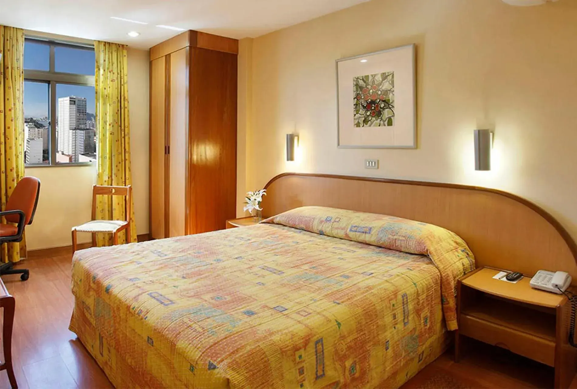 Bedroom, Bed in Windsor Guanabara Hotel