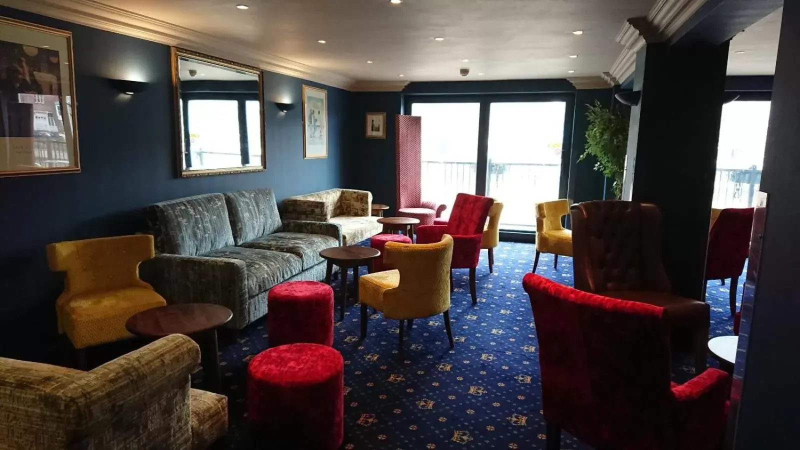 Lounge or bar, Lounge/Bar in The Queens Hotel