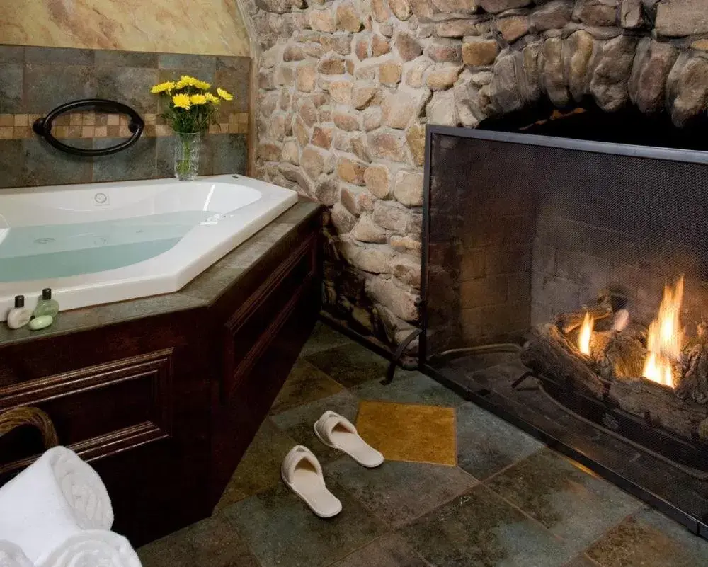 Other, Bathroom in Hilltop Manor B&B