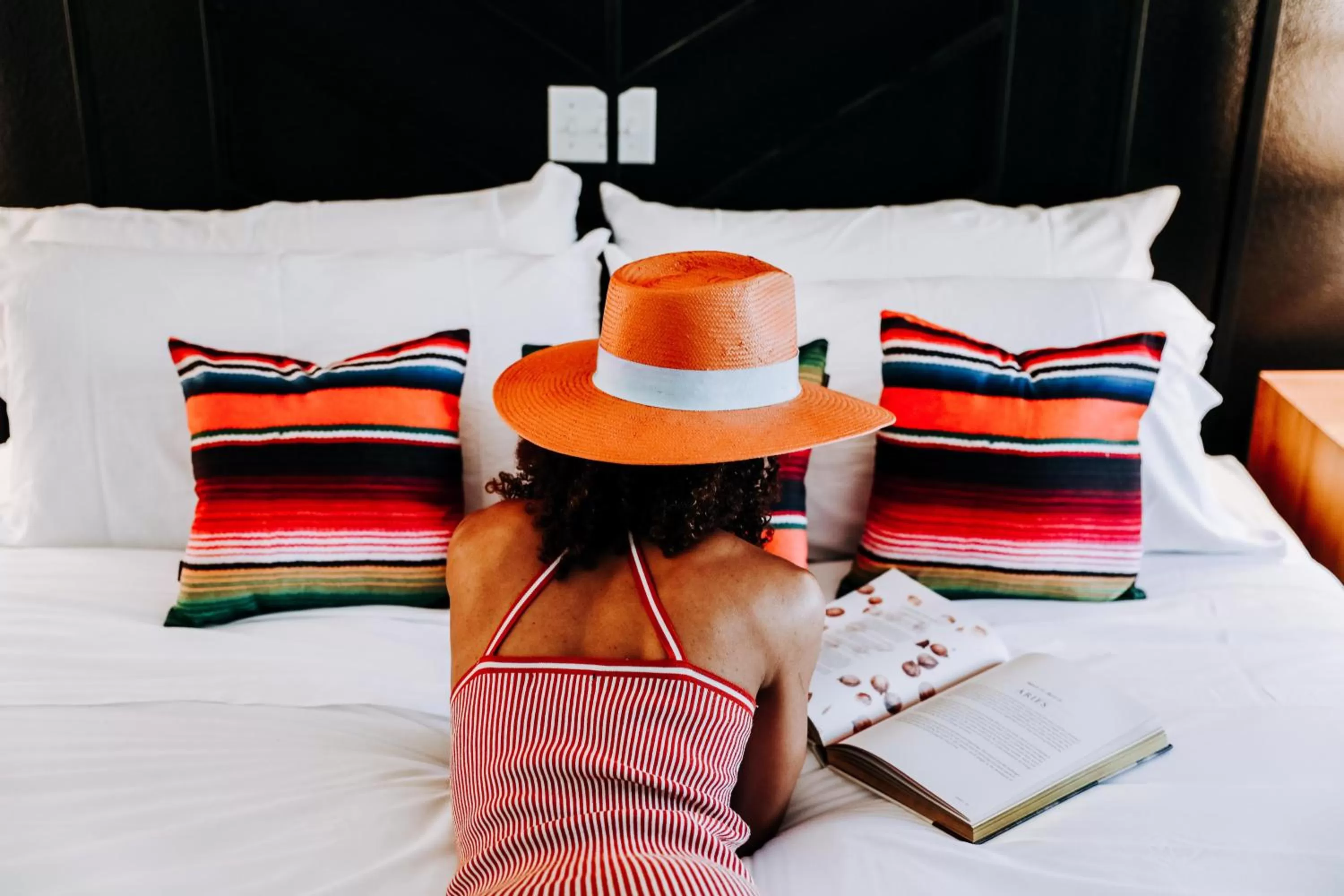Bed in Wimberley Inn & bar