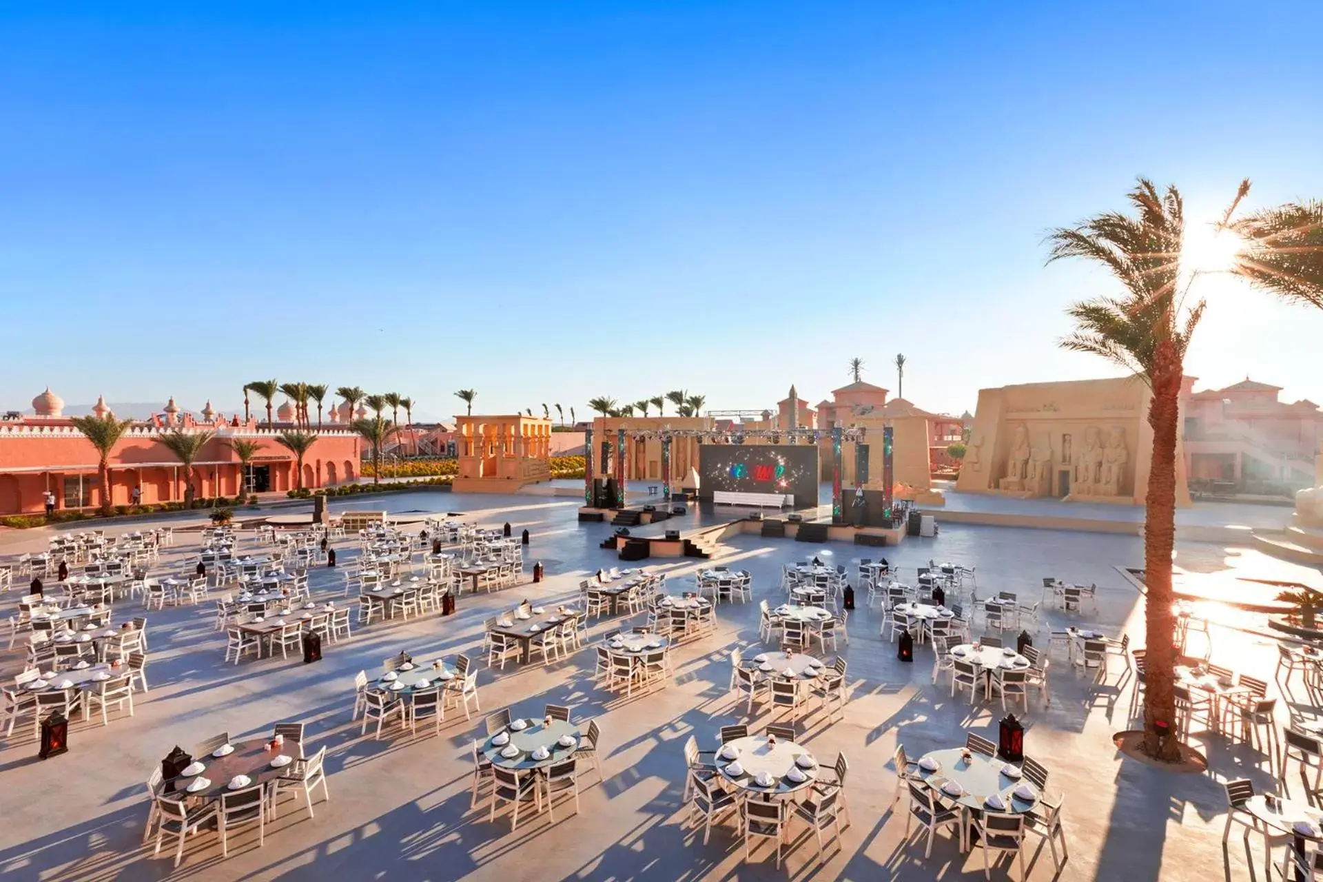 Restaurant/places to eat in Pickalbatros Alf Leila Wa Leila Resort - Neverland Hurghada