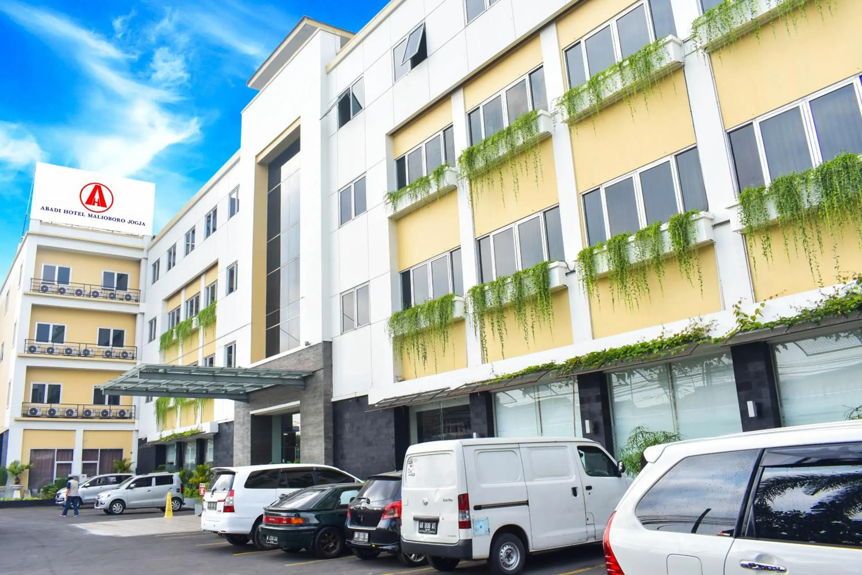 Property building in Abadi Hotel Malioboro Yogyakarta Property building in Abadi Hotel Malioboro Yogyakarta
