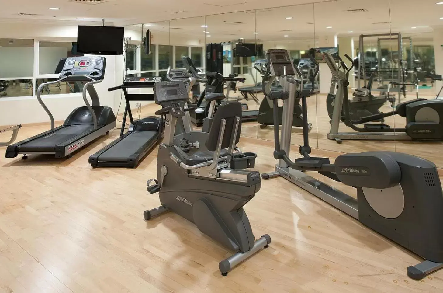 Fitness centre/facilities in Sunday Hotel Holiday international Dubai Fitness centre/facilities in Sunday Hotel Holiday international Dubai
